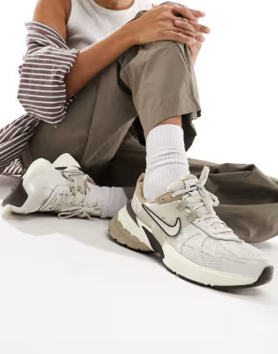 Nike V2K Run unisex trainers in beige mix | ASOS (Global)