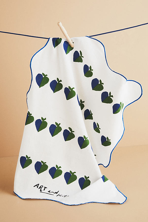 Hotel Magique Art and Kisses Dish Towel By Hotel Magique in Beige Size DISHTOWEL | Anthropologie (US)