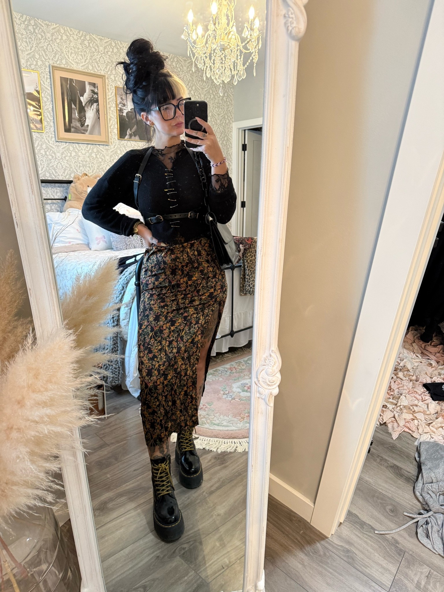 Soft alternative fall inspired outfit.

Sweater: Shein (I added safety pins)
Turtle neck: Shein
Skirt: thrifted
Boots: Jaden max doc martens
Harness: Amazon
Bag: vintage prada
Glasses: lensmart

#LTKcanada #LTKfall #LTKsummer