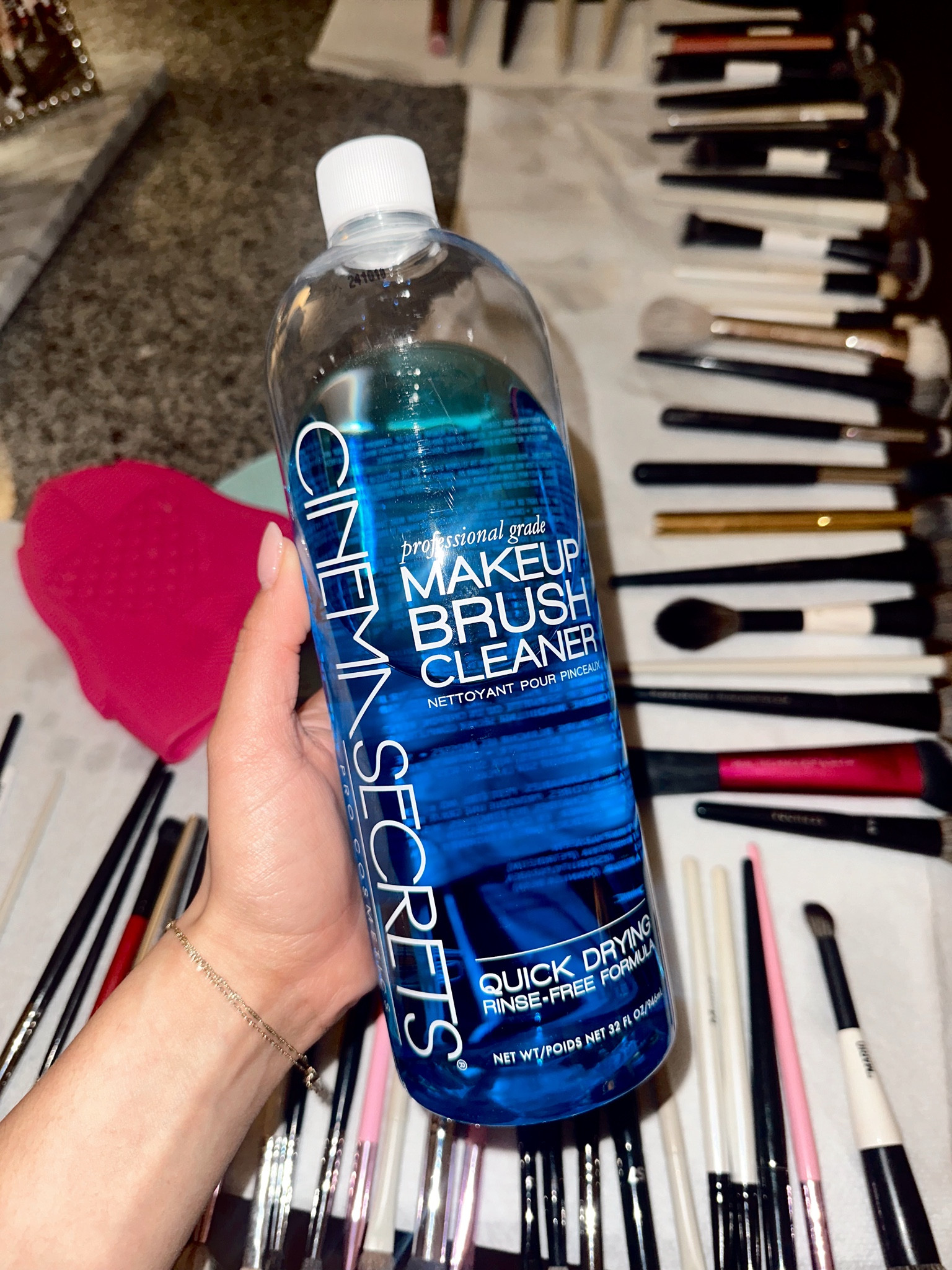 Favorite quick drying, anti-bacterial makeup brush cleaner!! 

#LTKBeauty