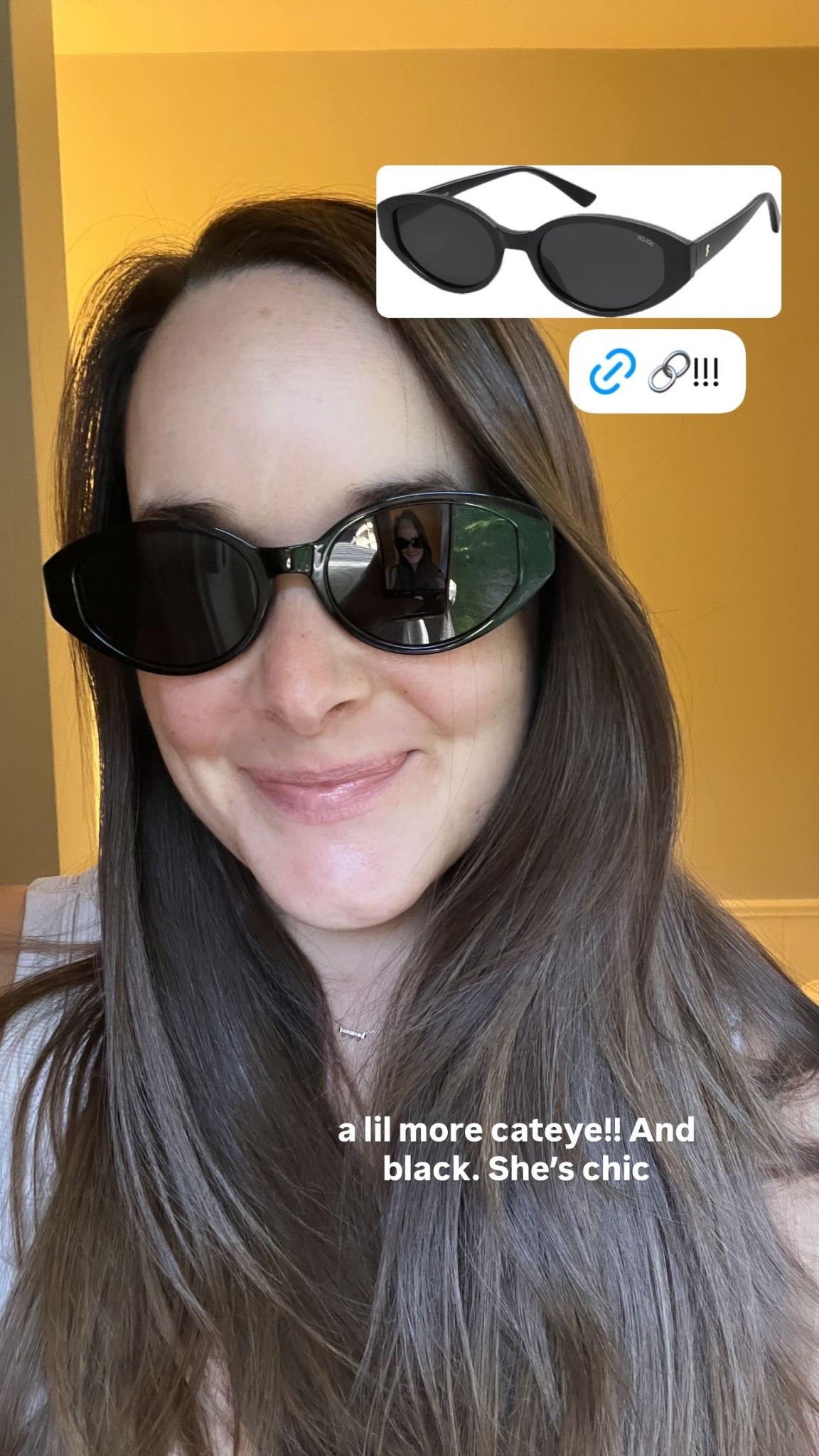 a lil more cateye!! And black. She’s chic