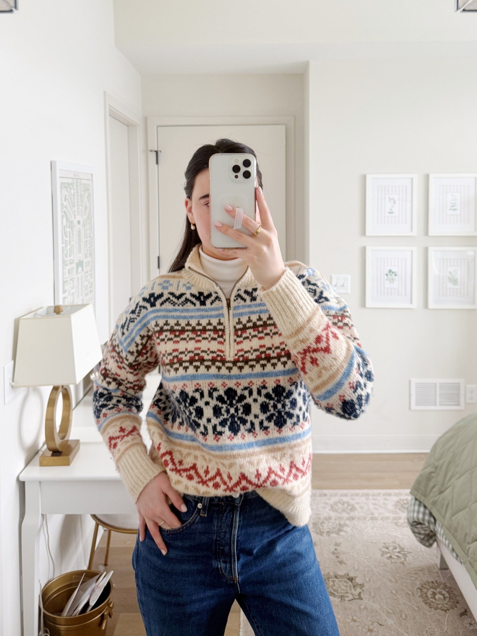 Cozy snow day pullover ❄️