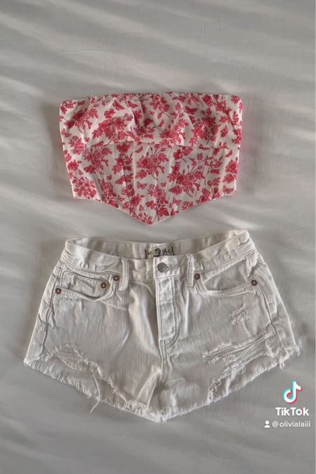 Summer outfit, outfit inspo, style inspo, floral outfit, summer style, coastal granddaughter

#LTKSeasonal #LTKFestival #LTKFind