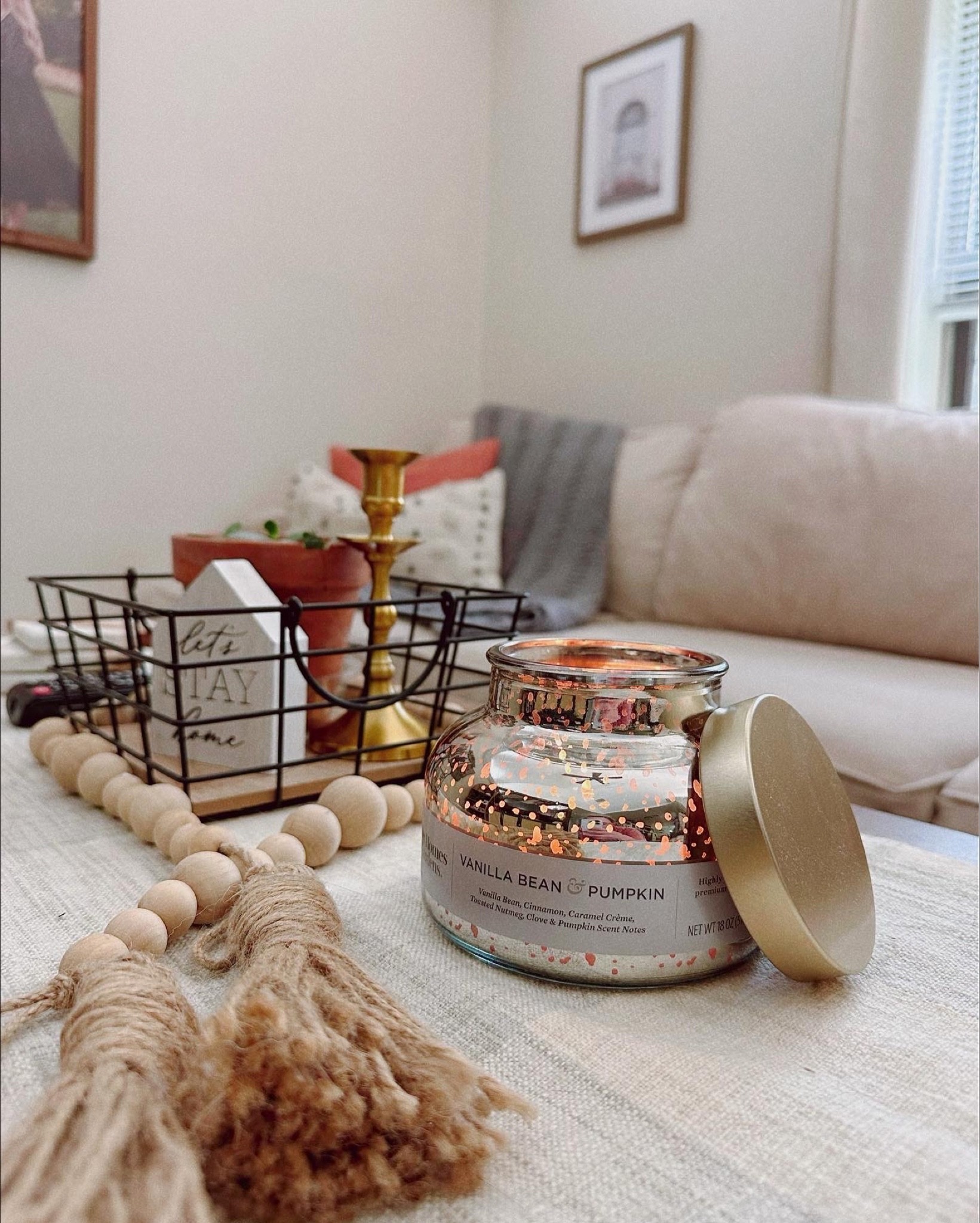 cozy living room!! 

#LTKhome #LTKSeasonal