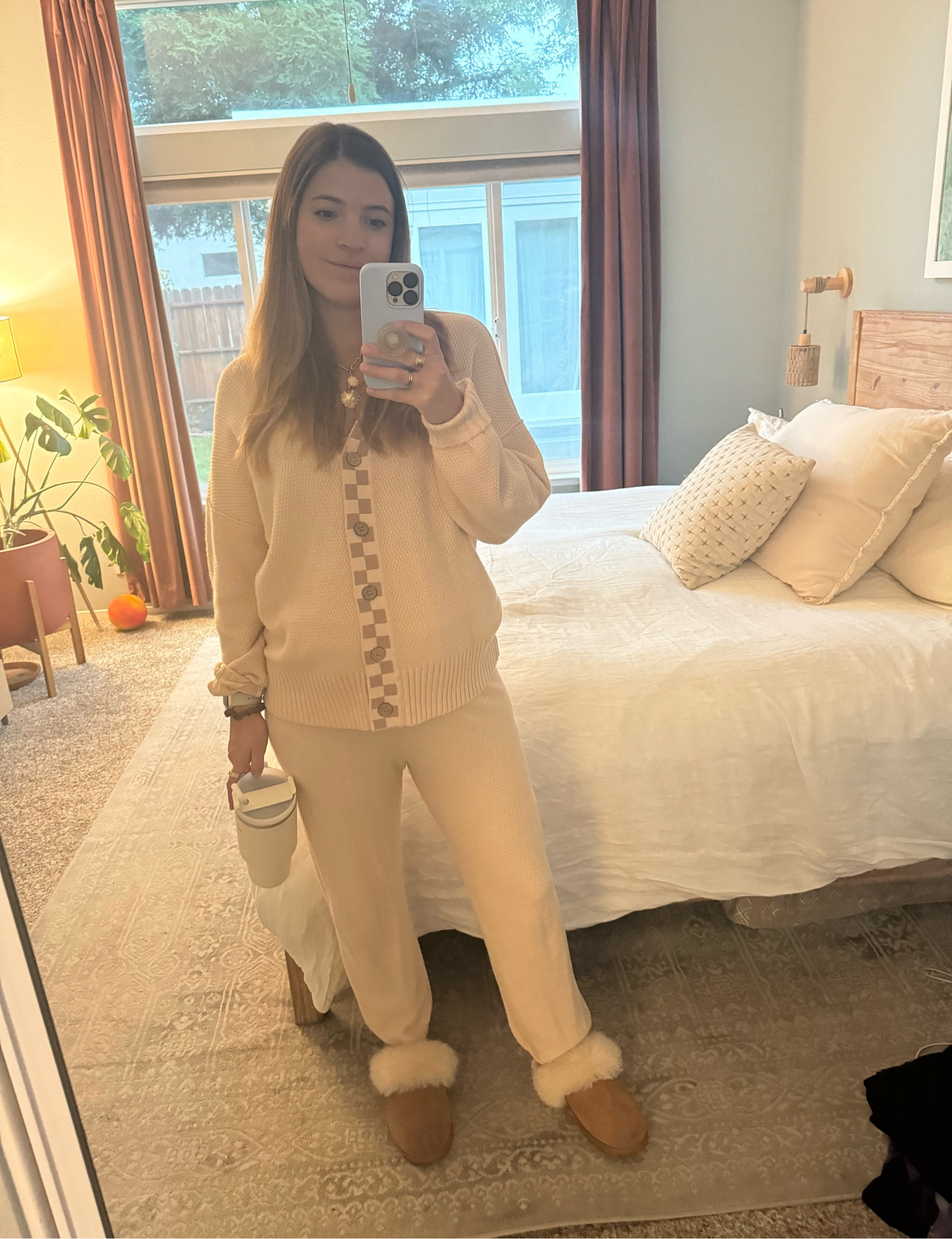 Cozy WFH outfit

#LTKSeasonal #LTKFindsUnder50