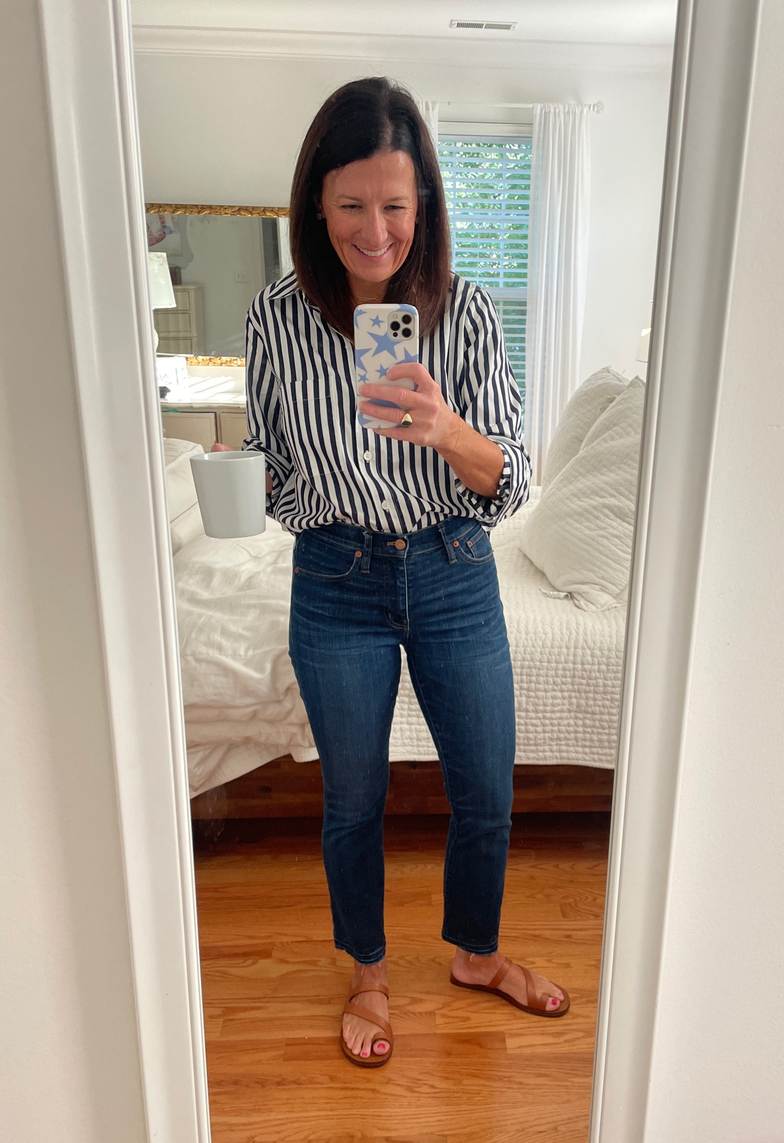 Today’s back to school teacher meeting is brought to you by Madewell 😍 Did you know teachers get 15% off? 🙌🏼