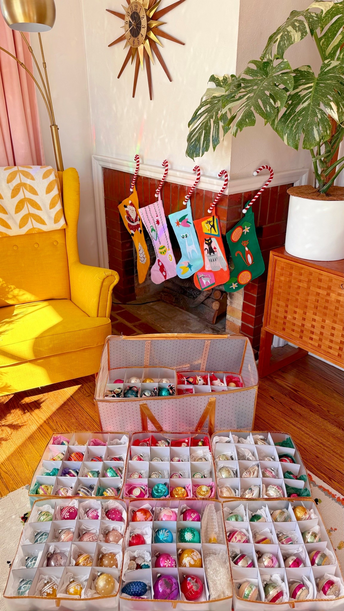 Favorite ornament storage + bonus things ✨