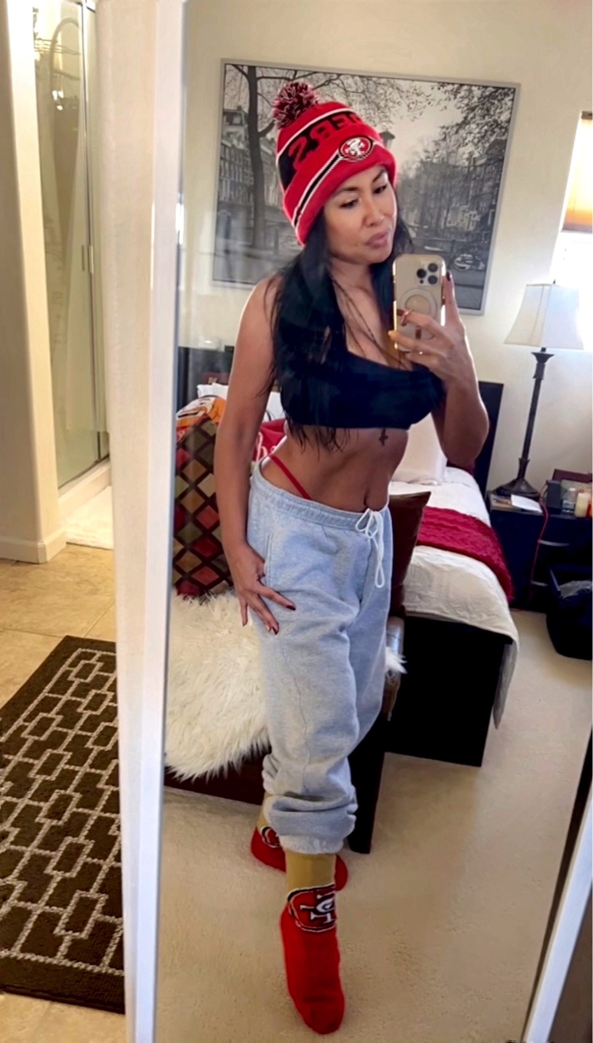 I’m 5’3/128 lbs/32G (34DDD) and I’m wearing the top in 34 and the joggers in Men’s Large  

#LTKfindsunder50 #LTKU #LTKstyletip