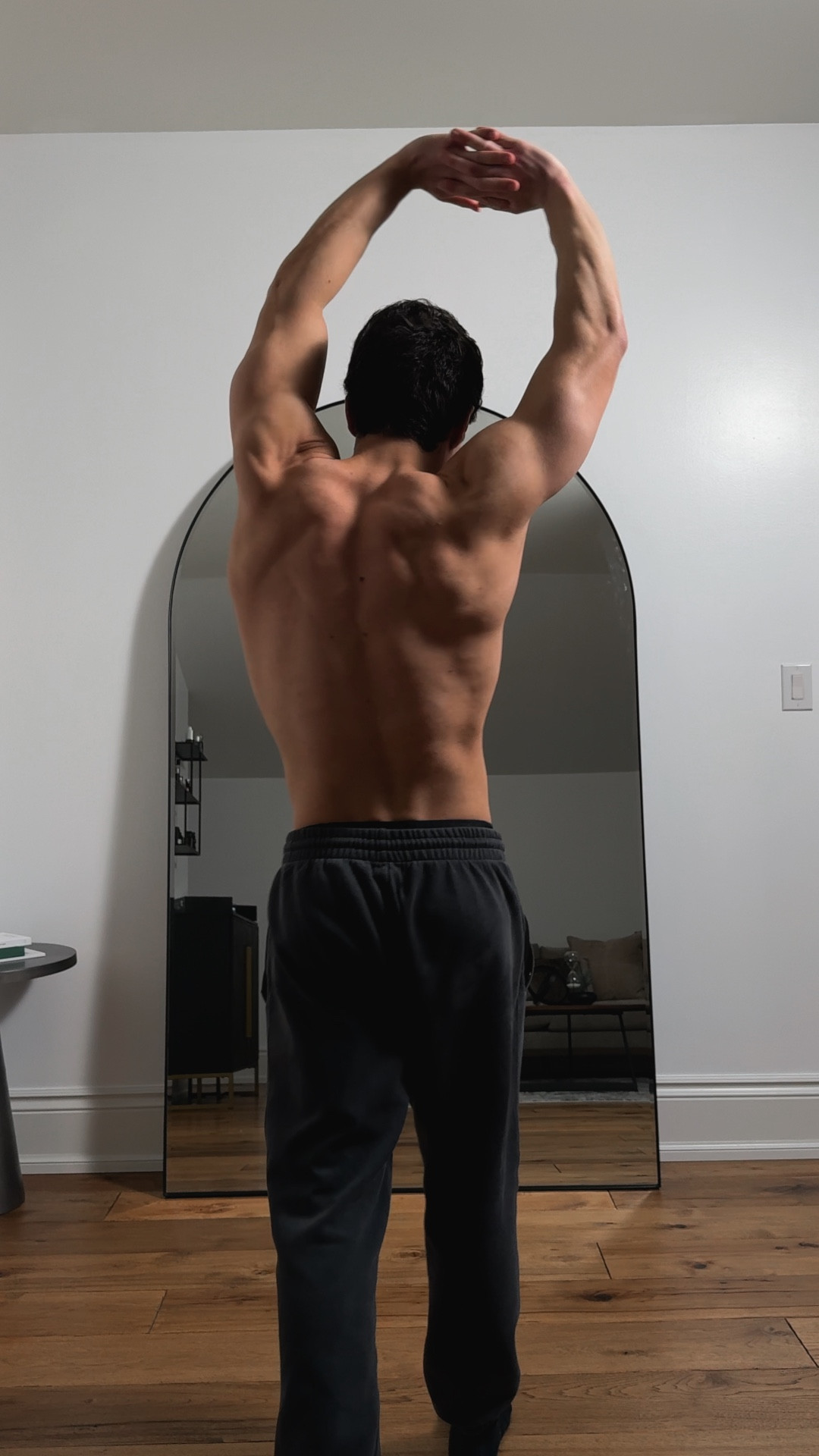 Valentines Day - Date night outfit ideas for men 