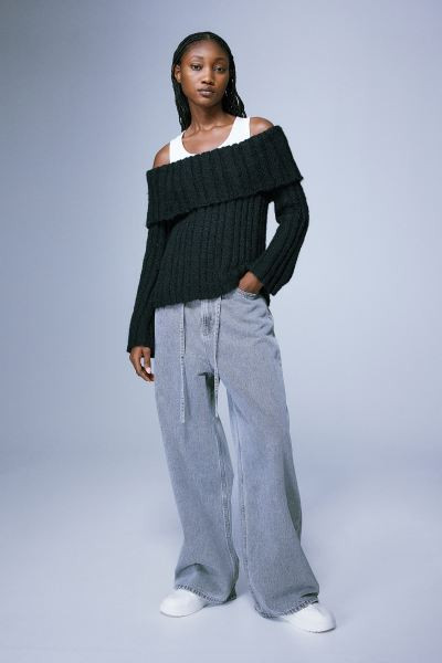 Rib-knit off-the-shoulder jumper | H&M (UK, MY, IN, SG, PH, TW, HK)