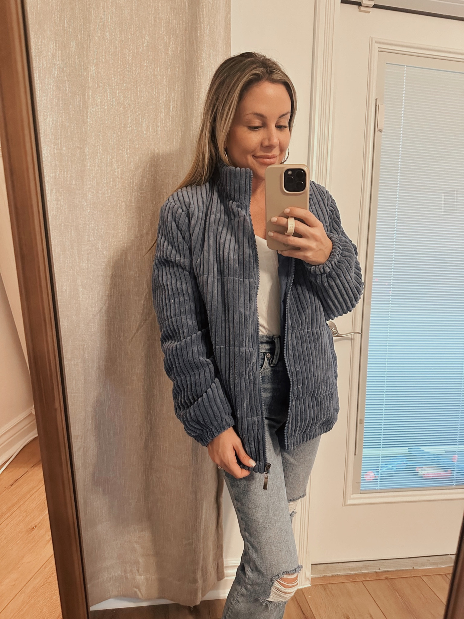 Giving all the FALL vibes in this chic corduroy dusty puffer jacket! For the price- I’m super impressed with the quality and look of this jacket. I paired it with this knit bodysuit to make a cozy casual outfit to wear this fall! 

#LTKSeasonal #LTKstyletip #LTKHoliday