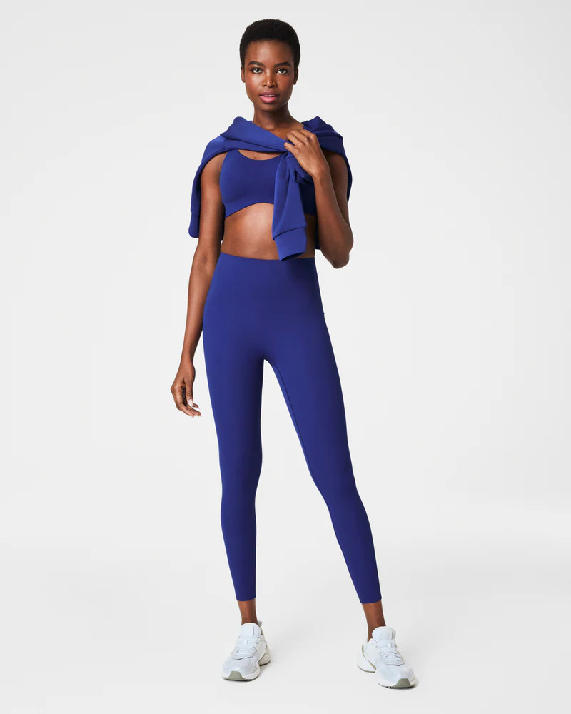 7/8 Leggings with Mid-Tummy Compression | Spanx