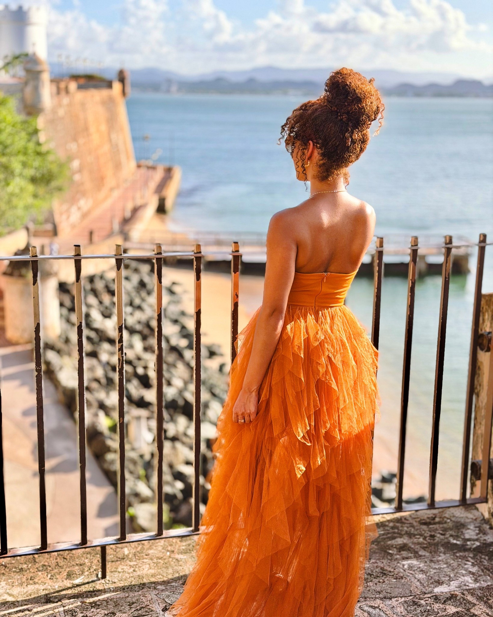 🧡 This orange mesh corset gown is giving full wedding guest vibes! The original design was over $300, but I found a dupe under $100—both linked on my LTK so you can shop your vibe ✨

🤍 Click the link in my LTK to shop the original + the budget-friendly dupe!

#ShopLTK #WeddingGuestDress #ForLoveAndLemons #OldSanJuanVibes #PuertoRicoTrip #CorsetGown #VacationStyle #WeddingSeason #LuxuryLookForLess #SummerWeddingLooks

#LTKFindsUnder100 #LTKootd #LTKWedding