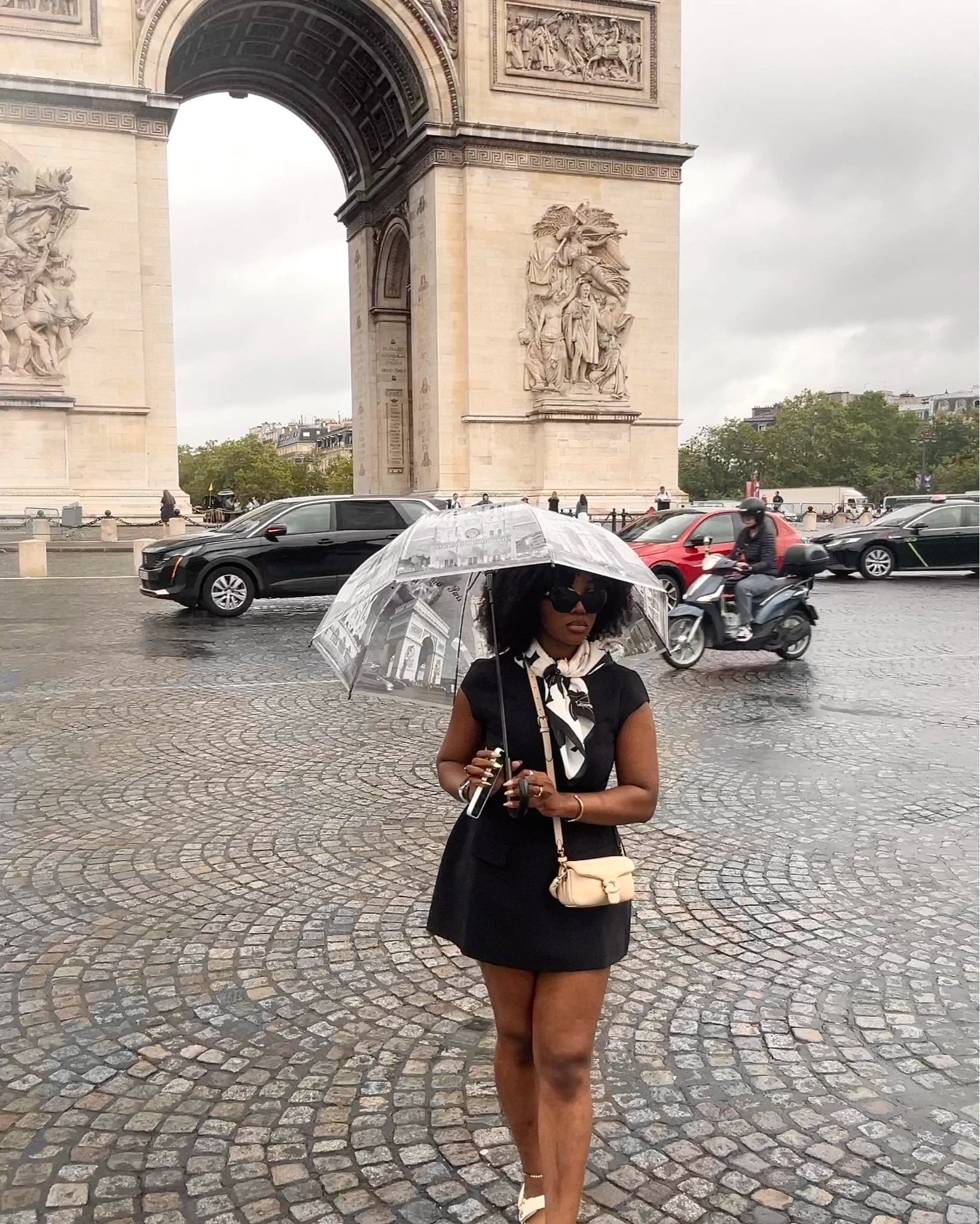 The perfect outfit for a moody day in Paris 

#LTKSeasonal