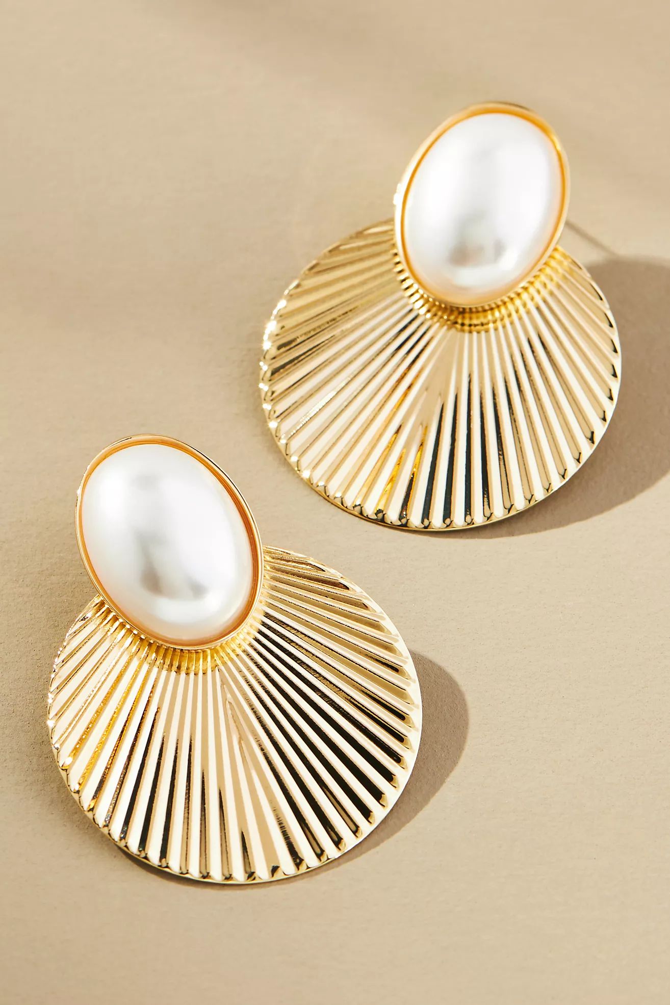 Ribbed Shell Pearl Earrings | Anthropologie (US)