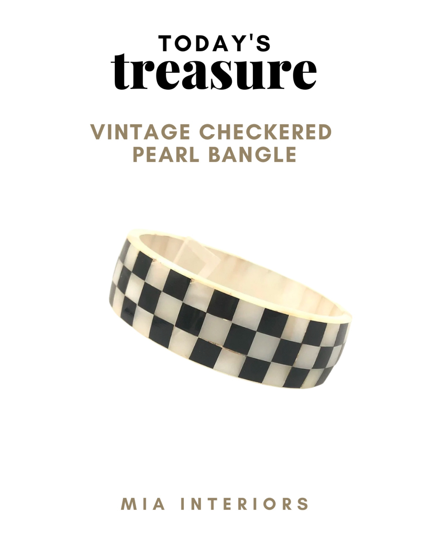Todays treasure!
Vintage checkerboard pearl bangle

#todaystreasure #vintagejewelry #checkerboard #checkered #jewelry

#LTKbeauty #LTKstyletip #LTKunder50