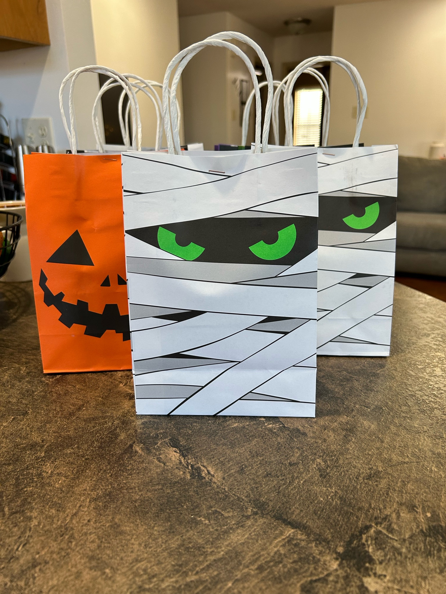 Halloween Goody Bags🎃

#LTKHalloween #LTKFindsUnder50 #LTKGiftGuide