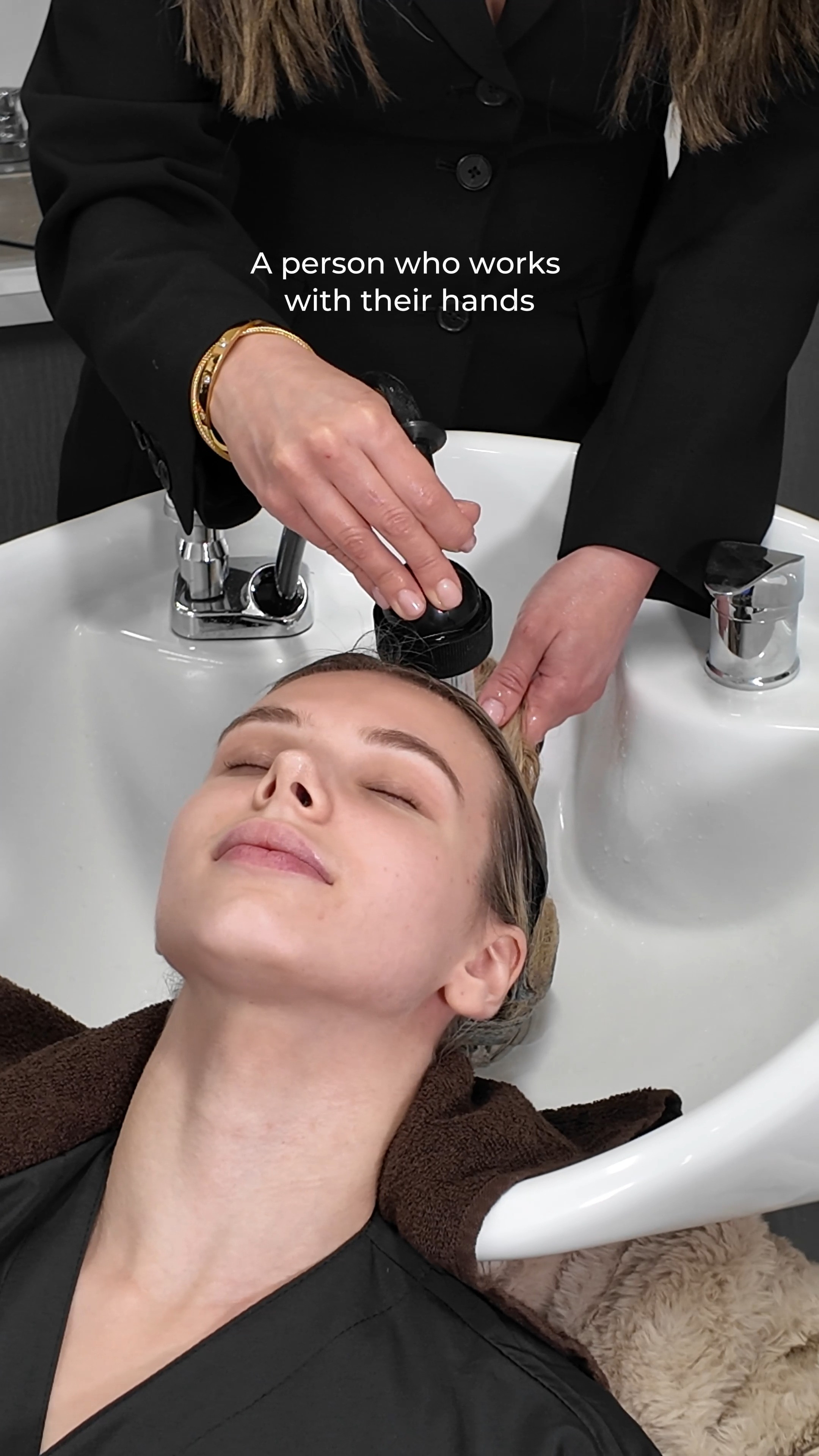 Whatever your craft is, pour everything you have into it.

Hands for the details, mind for the technique and a full heart for the women who trust me.

Grateful for this way of living through my art. ✨


#WeddingHairAndMakeupSouthFlorida #HairAndMakeupArtistBocaRaton #MakeupArtistSouthFlorida #HairAndMakeupSouthFlorida
#WeddingHairAndMakeupSouthFlorida 

 #LTKdayinmylife