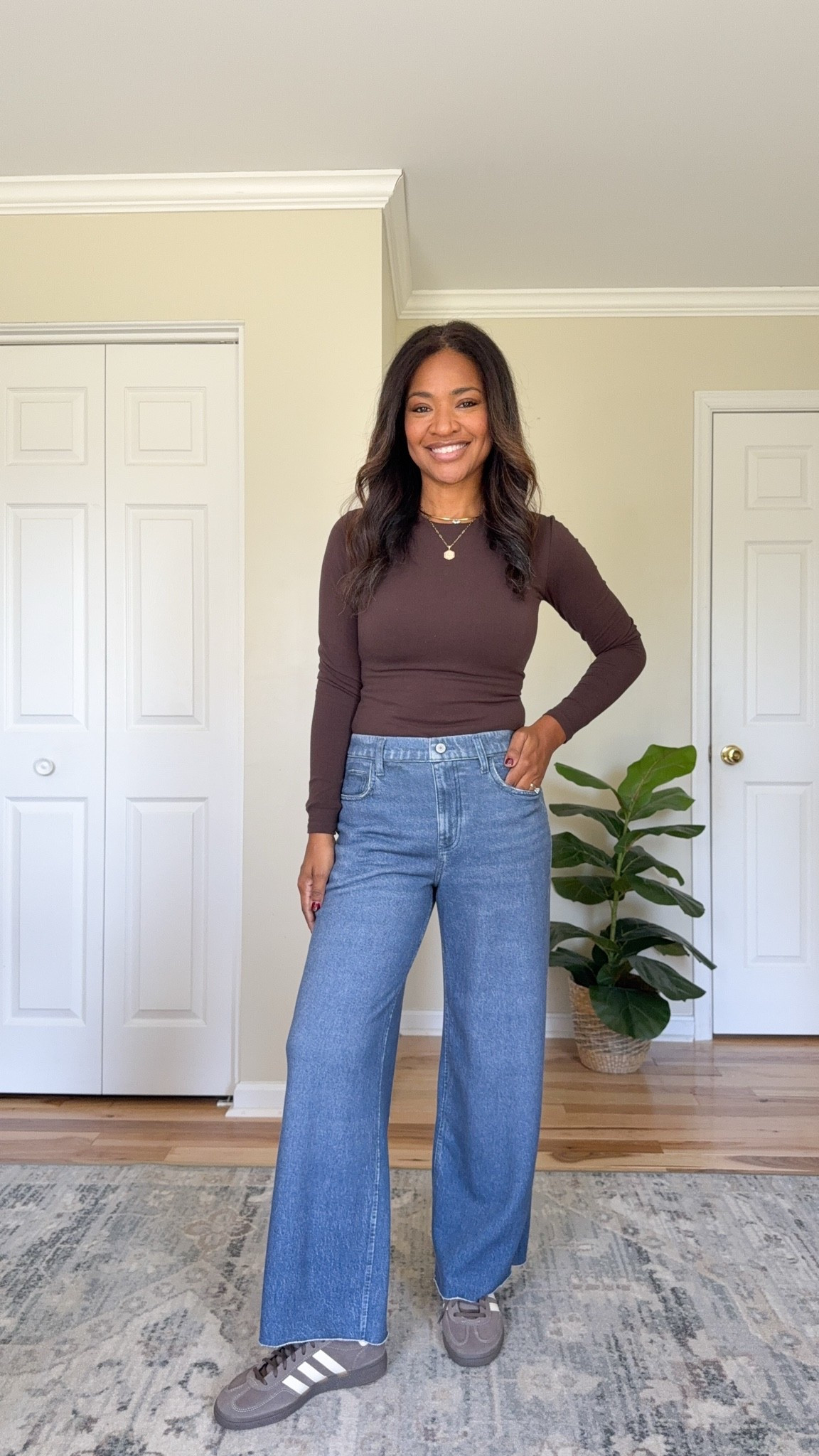 Small in top and XS in sweatpant / terry jeans which are pull on style! Size down 1/2 in the adidas shoes

#LTKgrwm #LTKOver40 #LTKootd