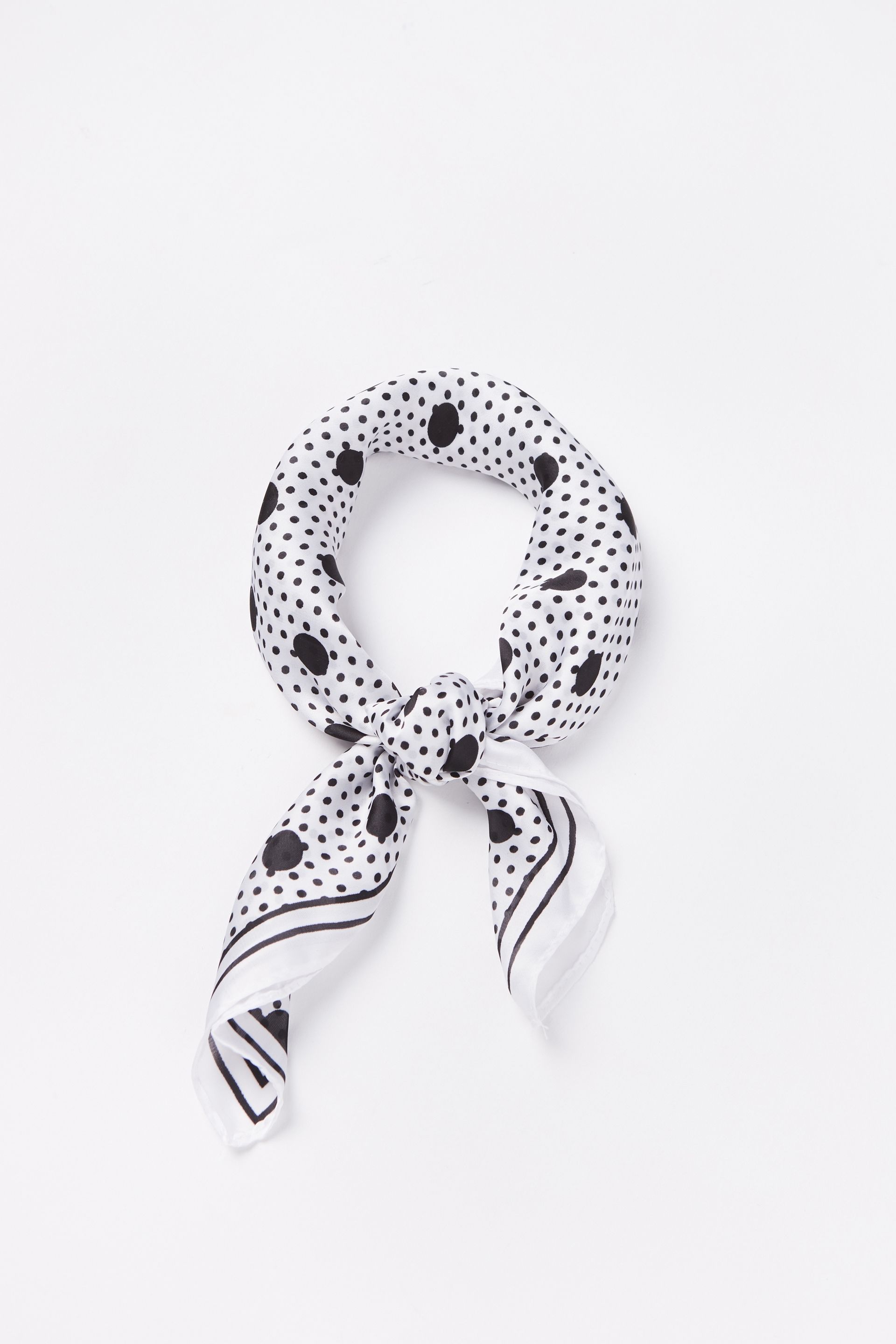 Soho Satin Scarf | Cotton On (US)