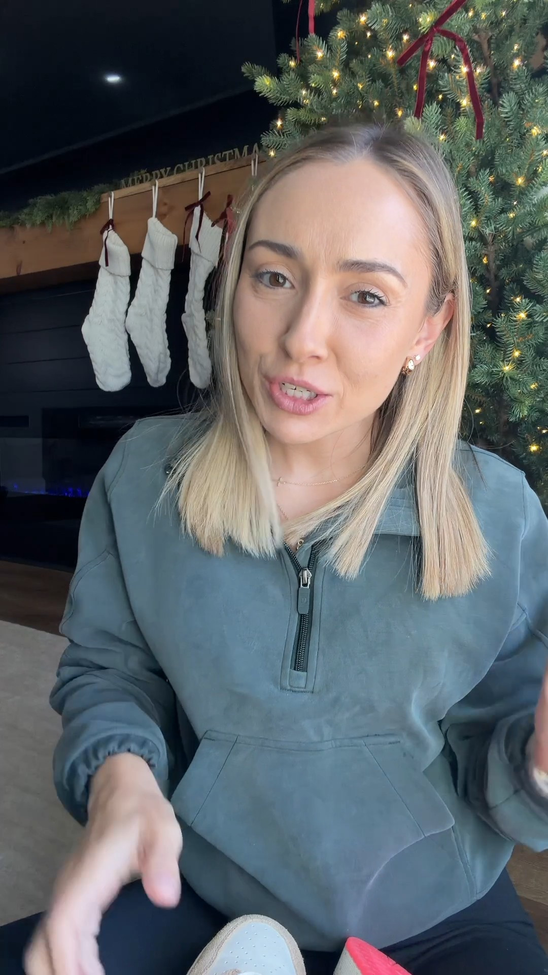 Get your kids some PB&J Drip Dunks

#LTKShoeCrush #LTKKids #LTKGiftGuide