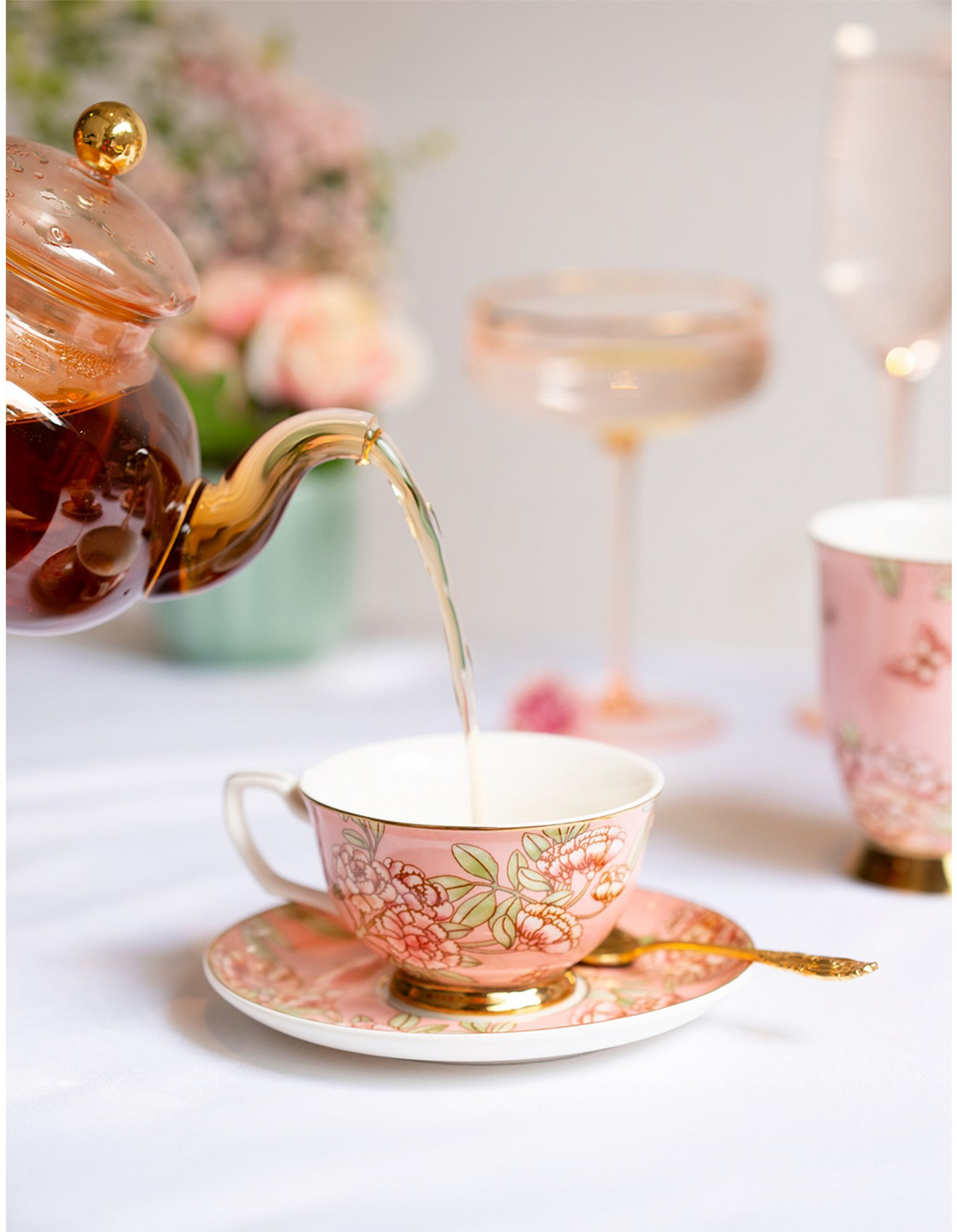 ENCHANTED BUTTERFLY TEACUP&SAUCER | David Jones (Australia & New Zealand)