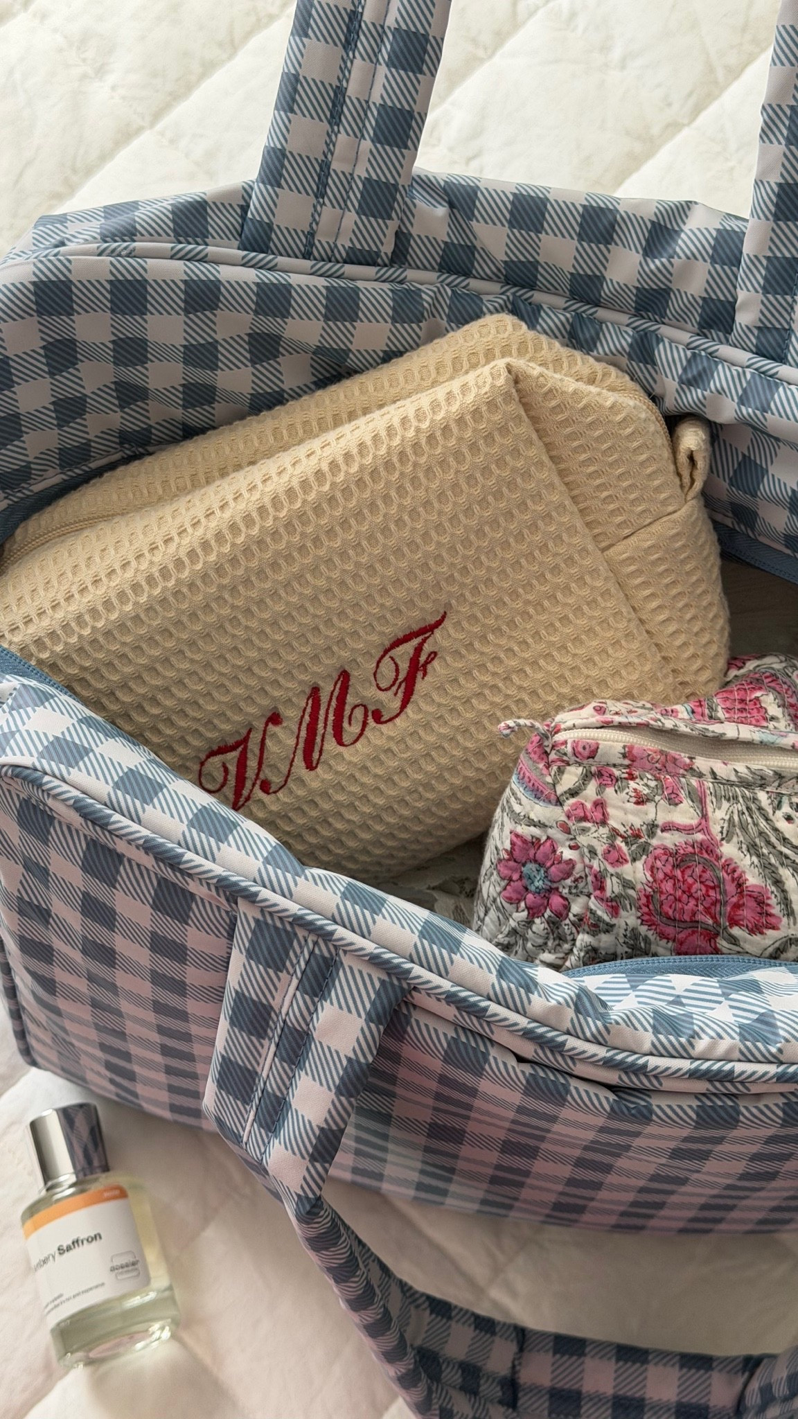 7/10/26 Summer Day Favorites

Everything from my summer day back in my hometown 🤍  my CALPAK day bag, embroidered Abode toiletry bag, and Amazon makeup bag. These are the pieces that have been coming with me everywhere this summer. Everything is linked here ✨

#LTKTravel