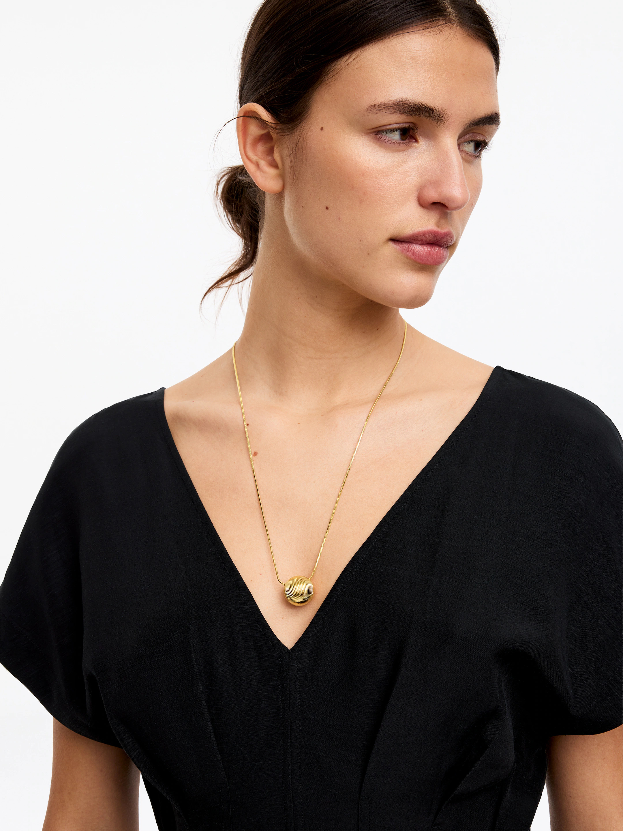 Pendant necklace | Arket UK