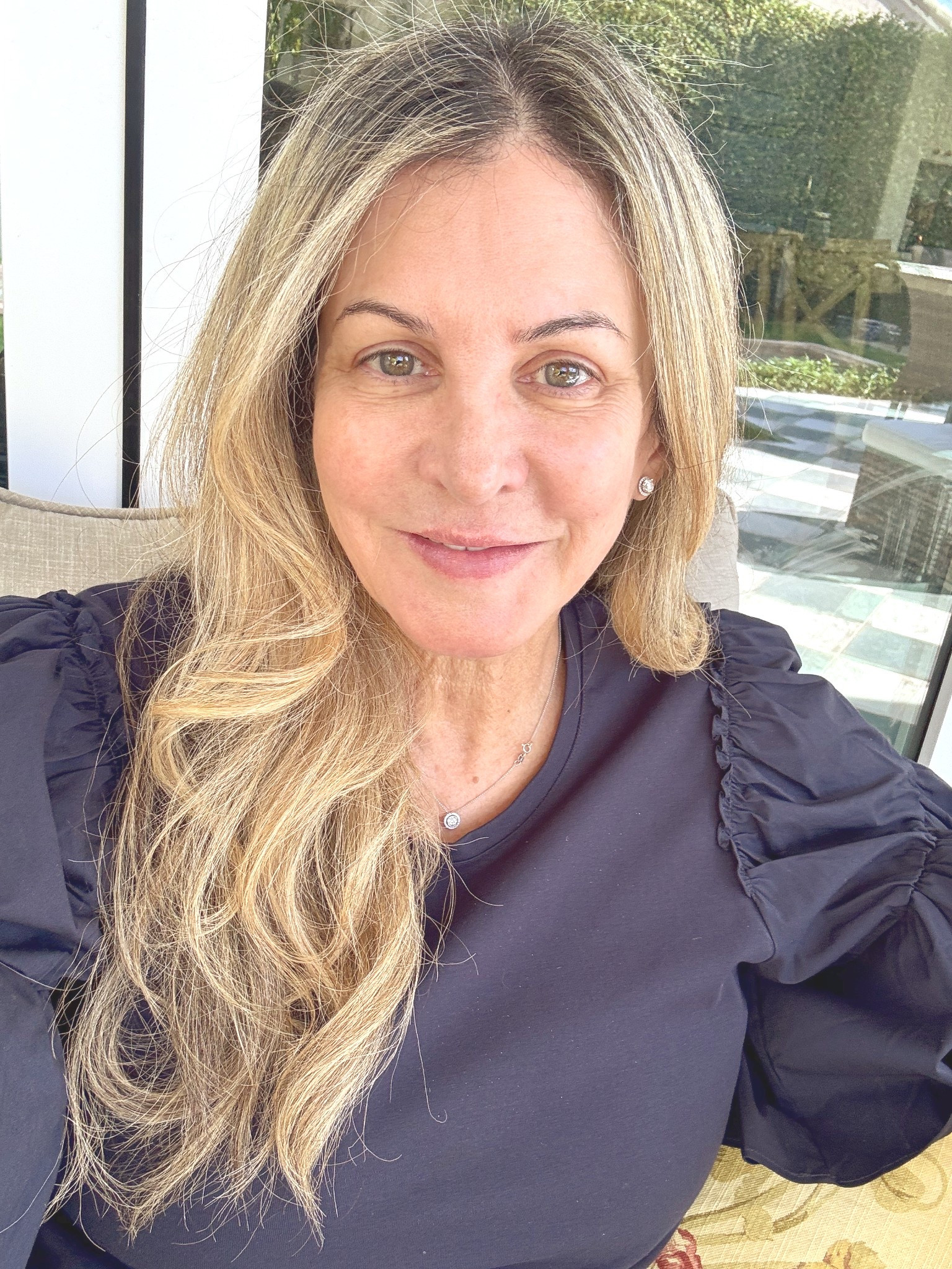 60 yr old mom no makeup and good hair day. Taking the small wins and going with it. 

#LTKOver40 #LTKBeauty #LTKdayinmylife