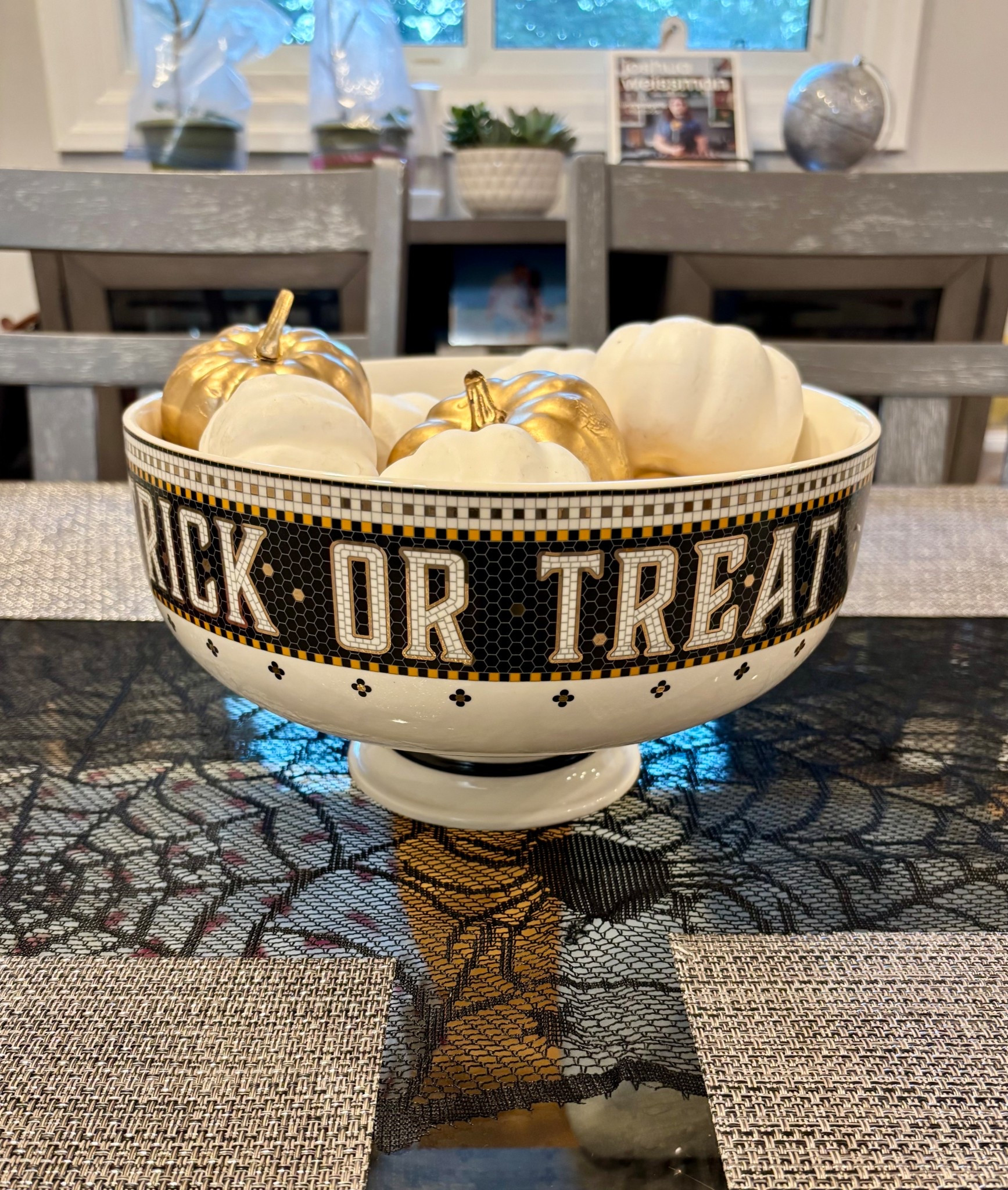 I am obsessed with this bowl 😍🎃👻

#LTKcanada #LTKcasa #LTKfamily
