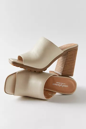 Cool Planet By Steve Madden Newbury Heeled Mule | Urban Outfitters (US and RoW)