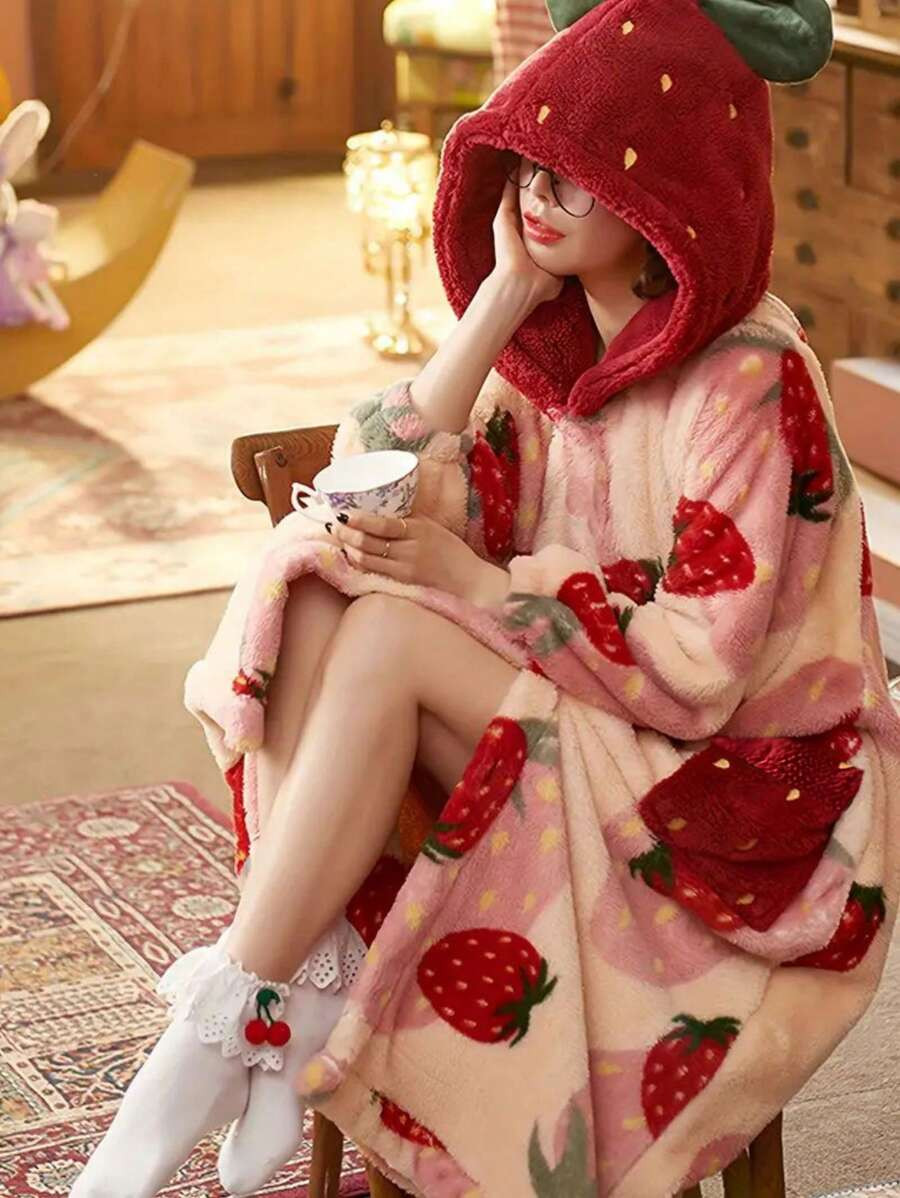 Strawberry Print Hooded Casual Robe, Christmas Gift Long Sleeve Warm Fleece Thick Buttoned Casual... | SHEIN