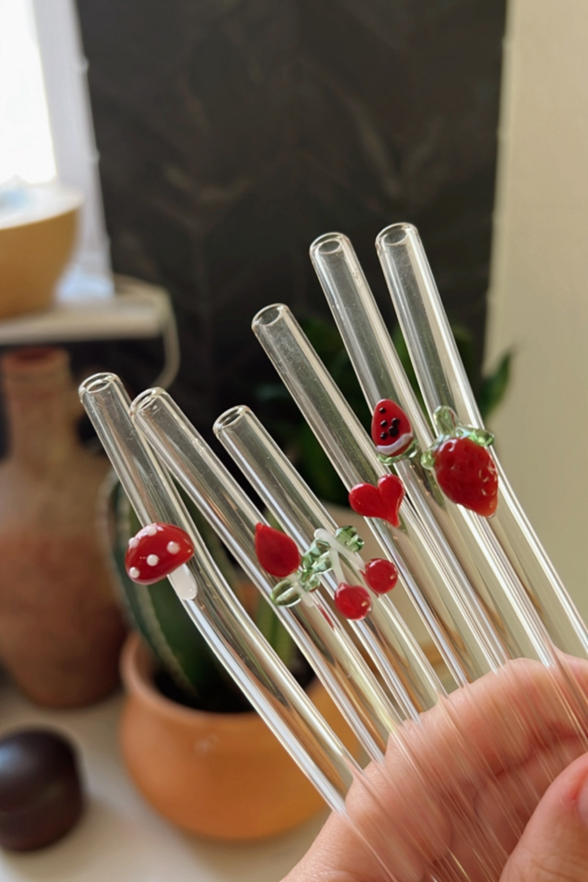 home finds | kitchen finds | glass straws | gift ideas | gifts for her

#LTKFindsUnder50 #LTKHome