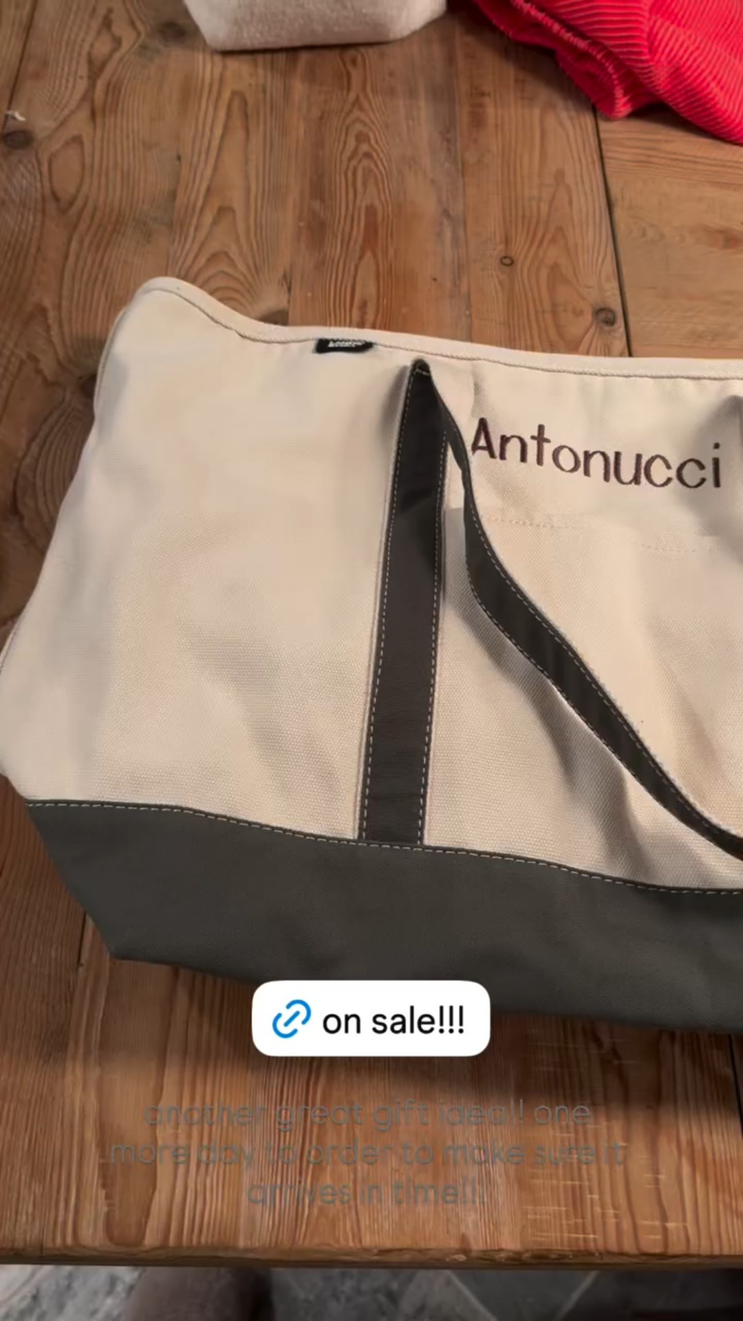 another great gift idea!! one more day to order to make sure it arrives in time!!!