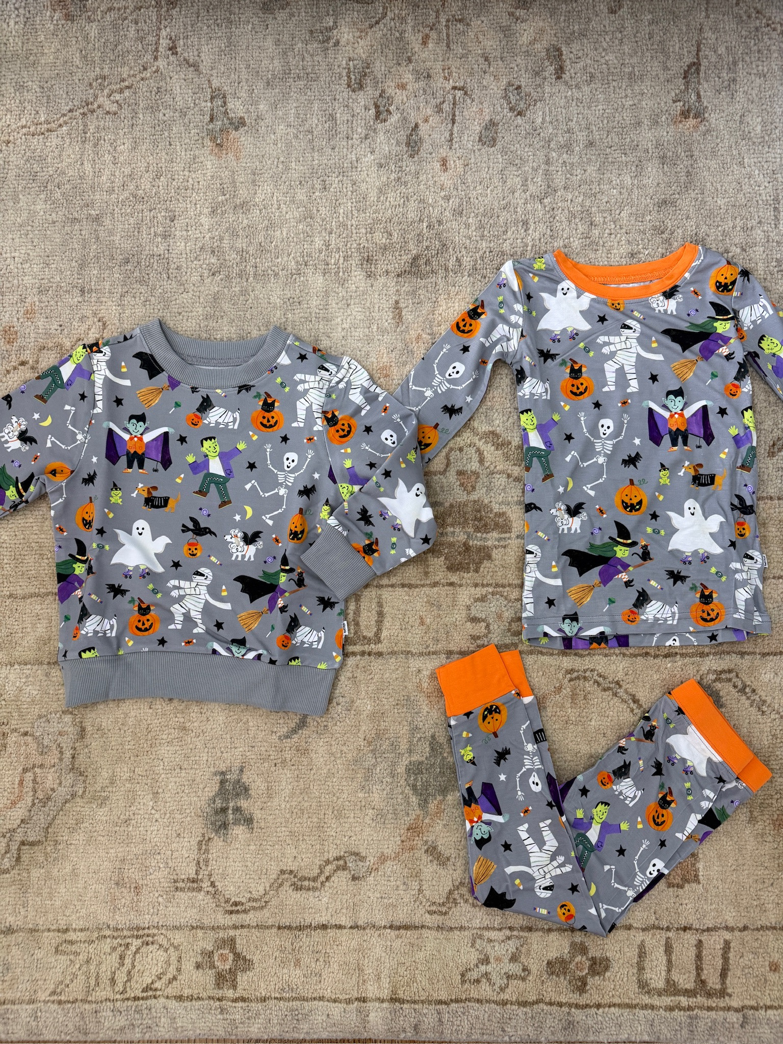 Dracula pjs from @Little Sleepies 

Halloween pjs, glow in the dark pjs, Halloween toddler pjs, toddler pjs, boy mom, grace white

#LTKKids #LTKSeasonal #LTKmomlife