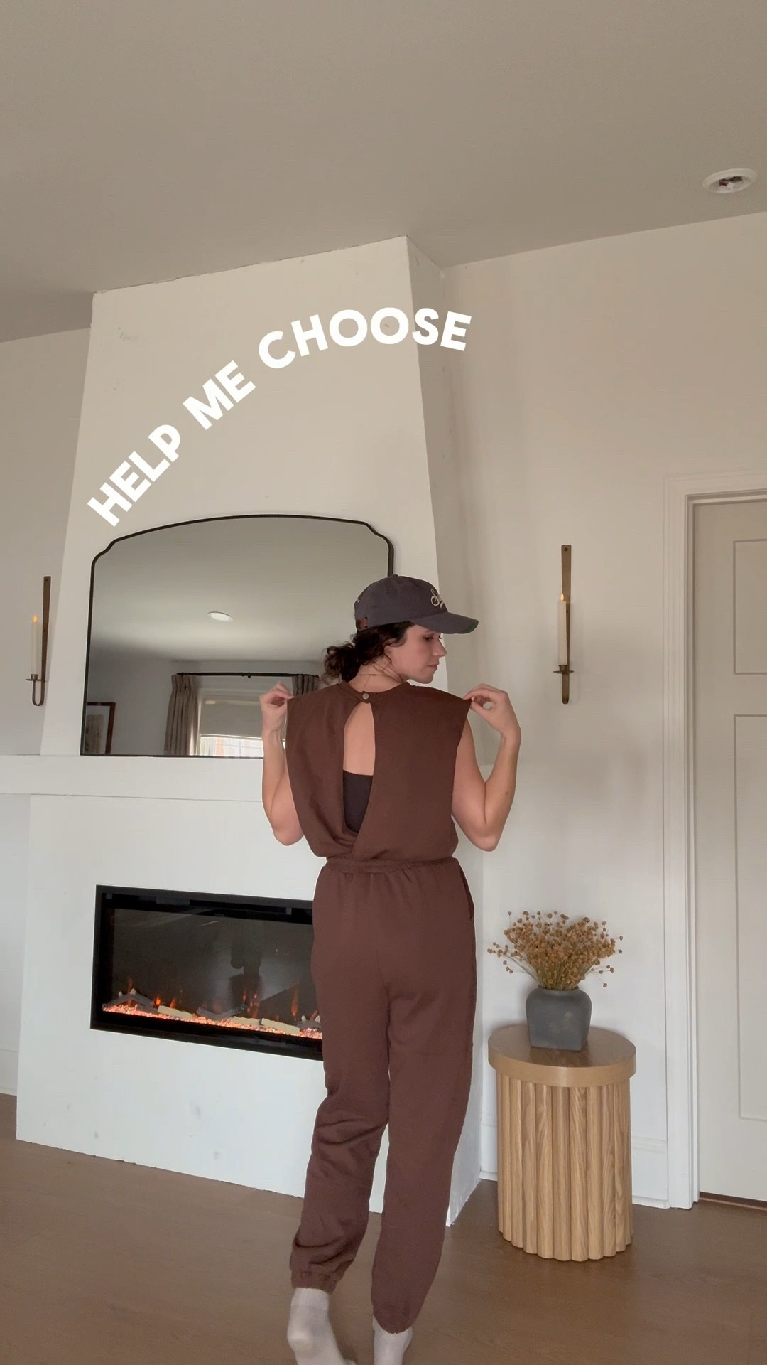 MOM FIT INCOMING!

A Free People look jumpsuit with an Amazon price! So comfy and versatile! Comes in lots of colors! Help me pick: brown or gray?

I’m 5’7” 135lbs wearing size medium!

#LTKActive #LTKTravel #LTKFindsUnder50