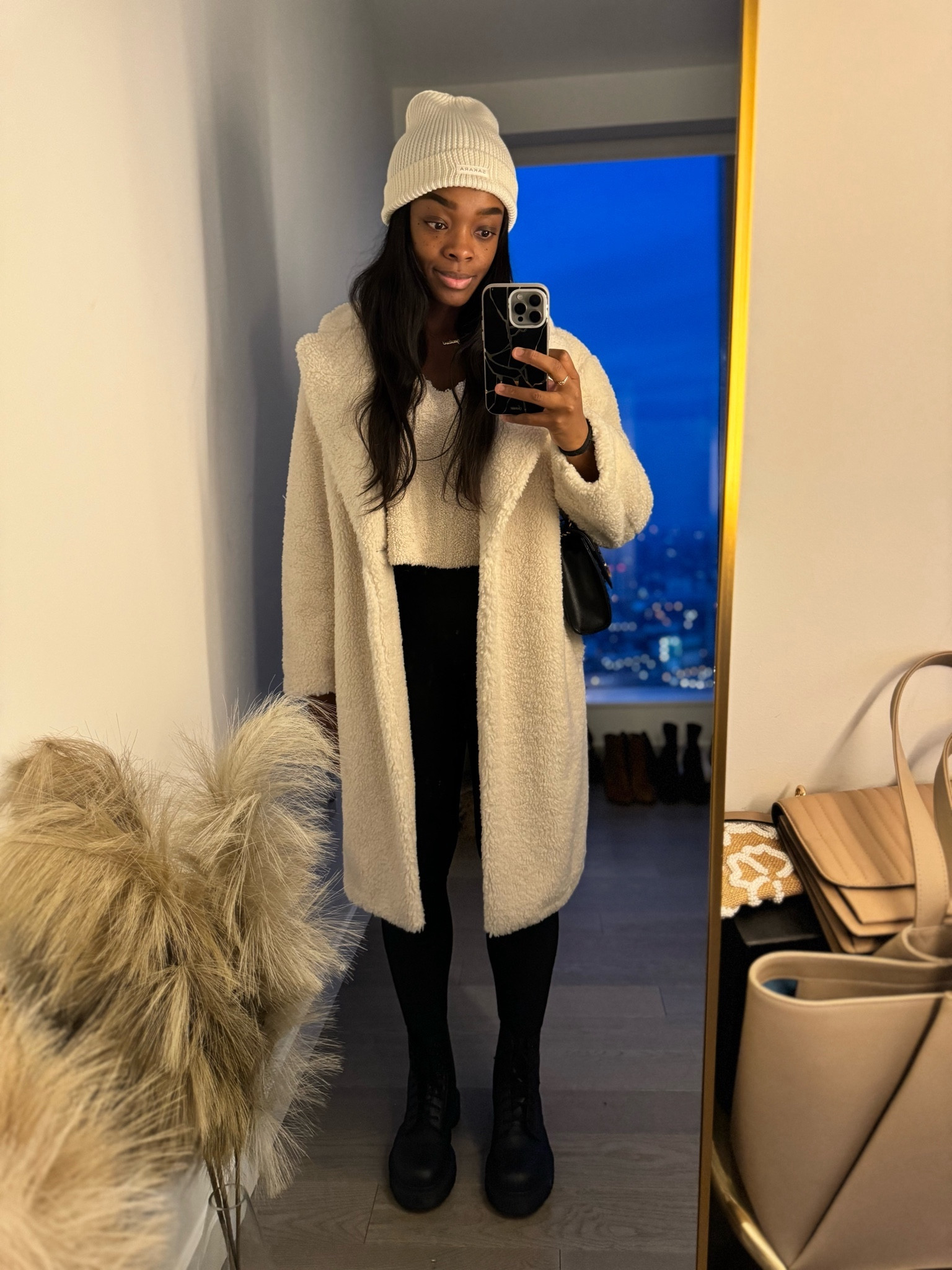 Sherpa coat outfit, winter outfits, winter outerwear 

#LTKHoliday #LTKfindsunder100 #LTKSeasonal