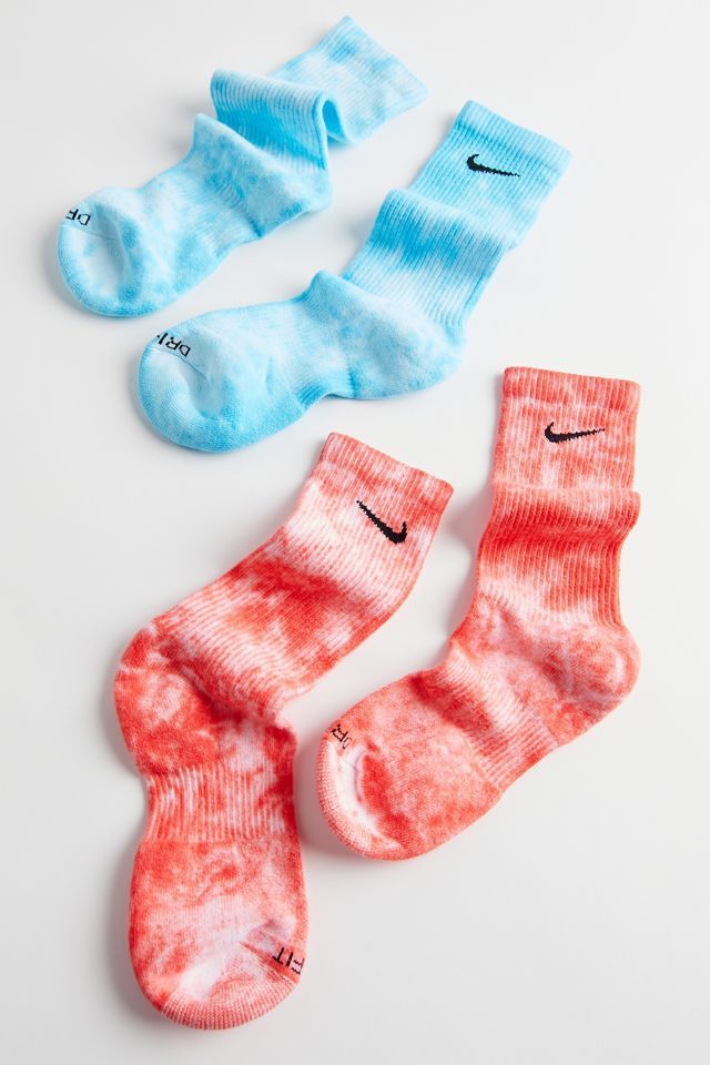 Nike Everyday Plus Cushioned Tie-Dye Crew Sock 2-Pack | Urban Outfitters (US and RoW)