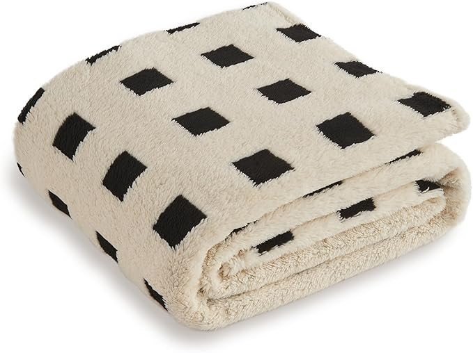 Amazon.com: PLEVONITH Fleece Blanket for Couch for Bed320GSM - Black and White Checkered Blanket ... | Amazon (US)