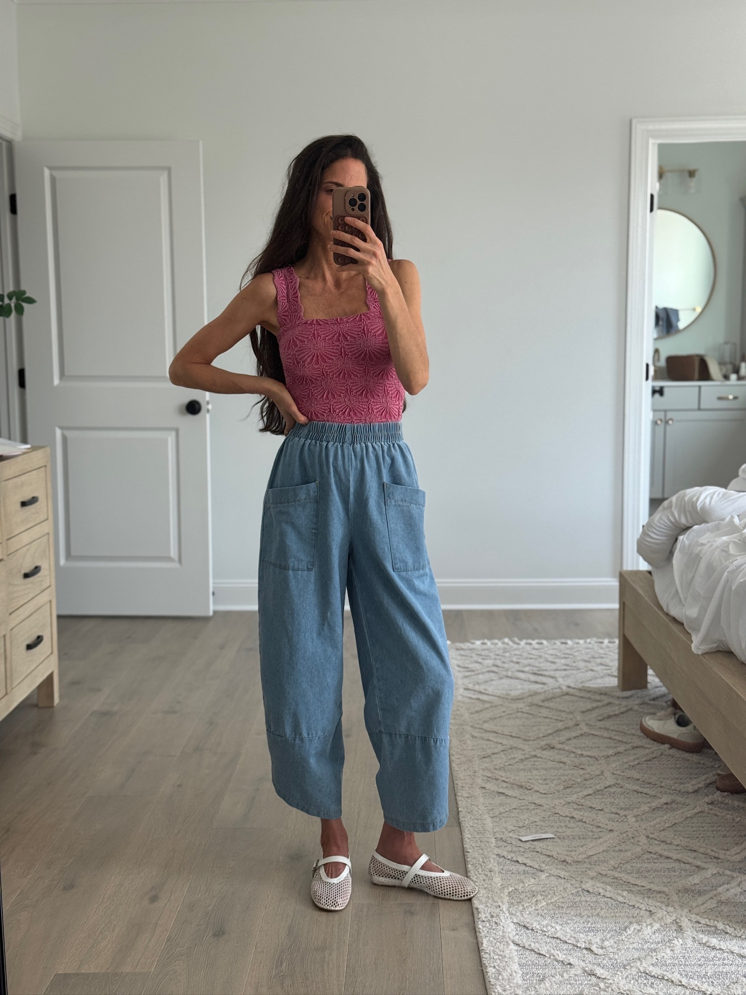 An easy spring combo I love. Lightweight denim + a fun textured tank = comfy but still cute.

Perfect for everyday plans when you want to feel put together without trying.

#LTKootd #LTKSeasonal #LTKmomlife