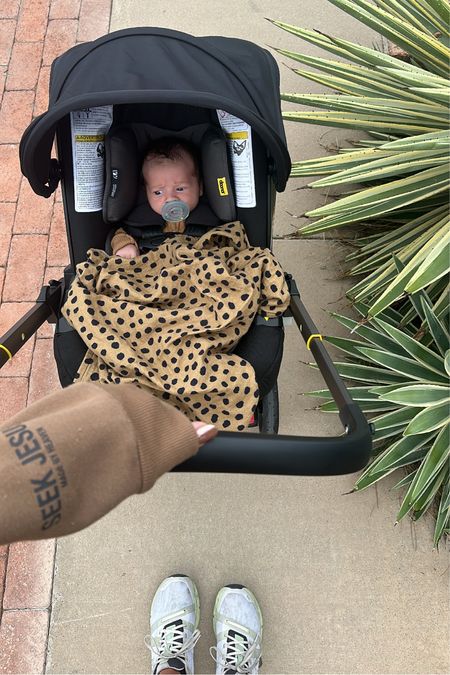 Todays mom walk details! 
Doona stroller 
Neutral baby swaddle blanket 
On cloud WOMENS sneakers 

Baby essentials 
Newborn 
Baby gear 


#LTKshoecrush #LTKbaby #LTKfamily