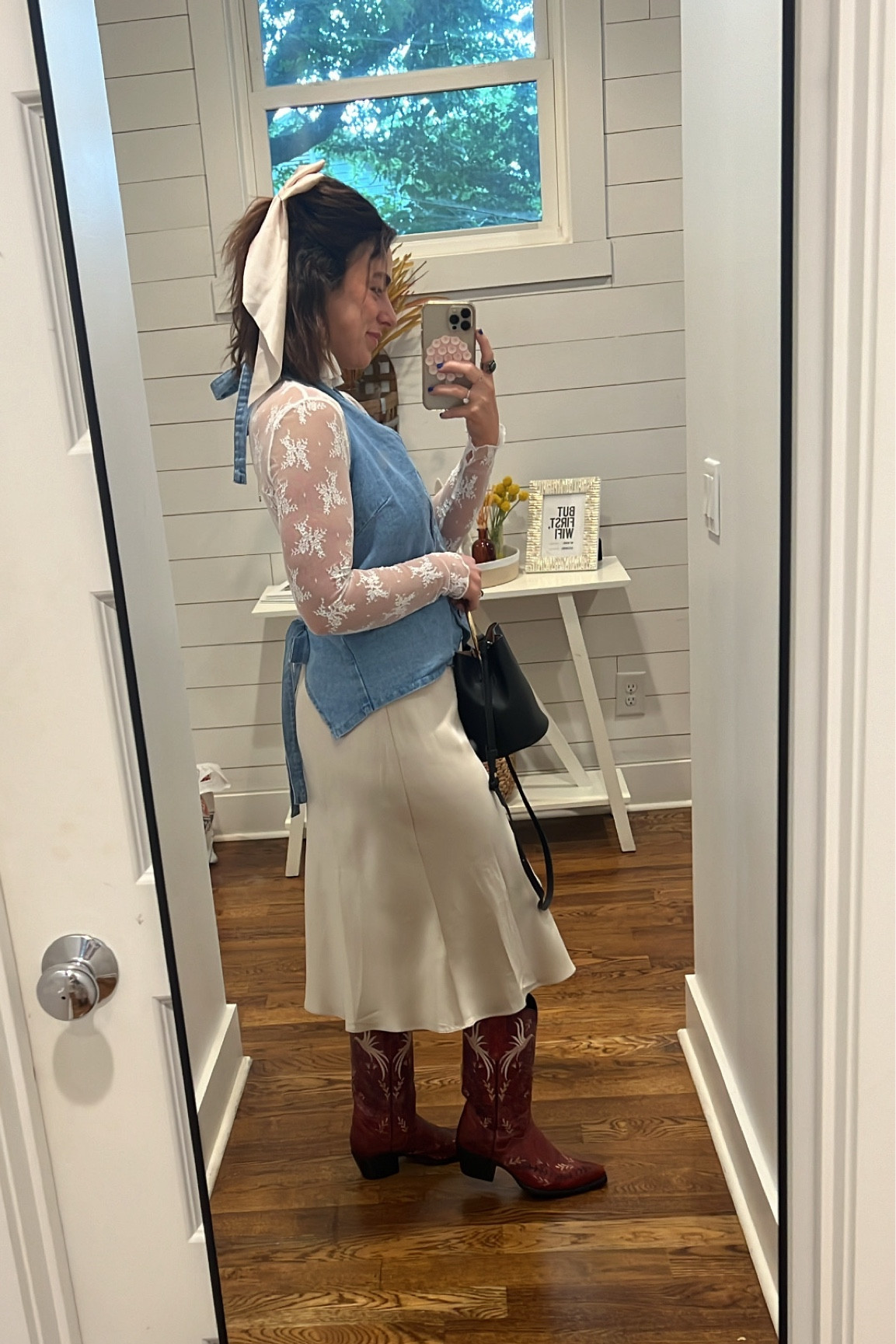 Nashville cowgirl outfit 

#LTKTravel #LTKShoeCrush #LTKFestival