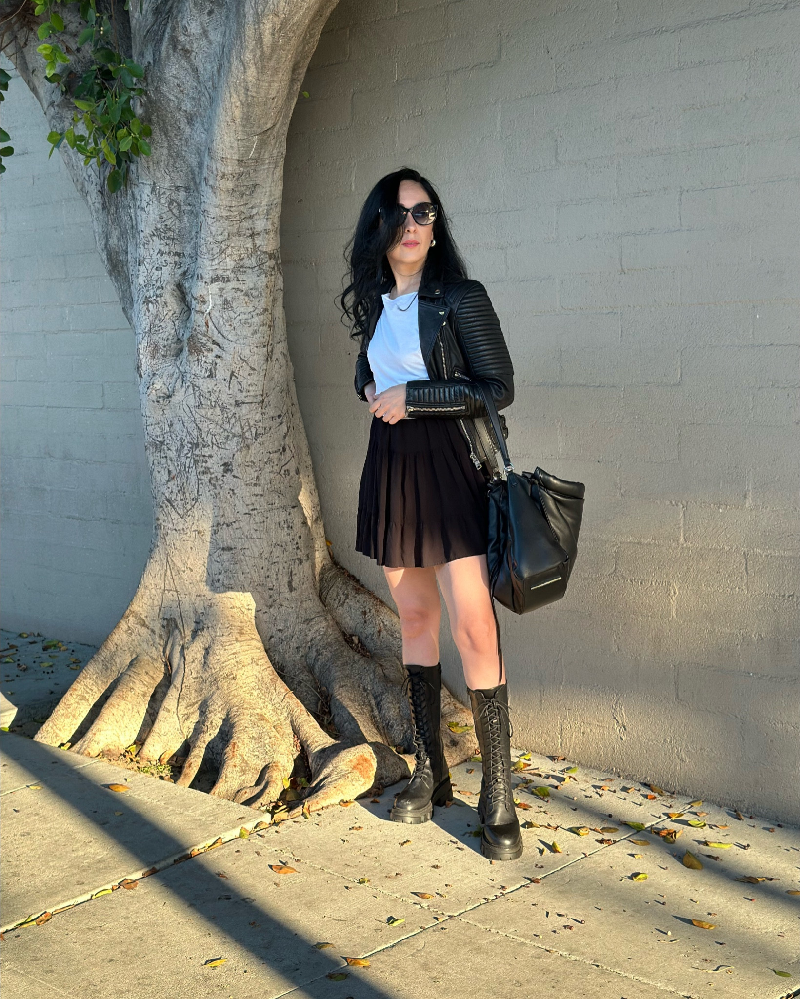 Love me a black leather jacket 🖤

#LTKSeasonal #LTKxWayfair #LTKBacktoSchool