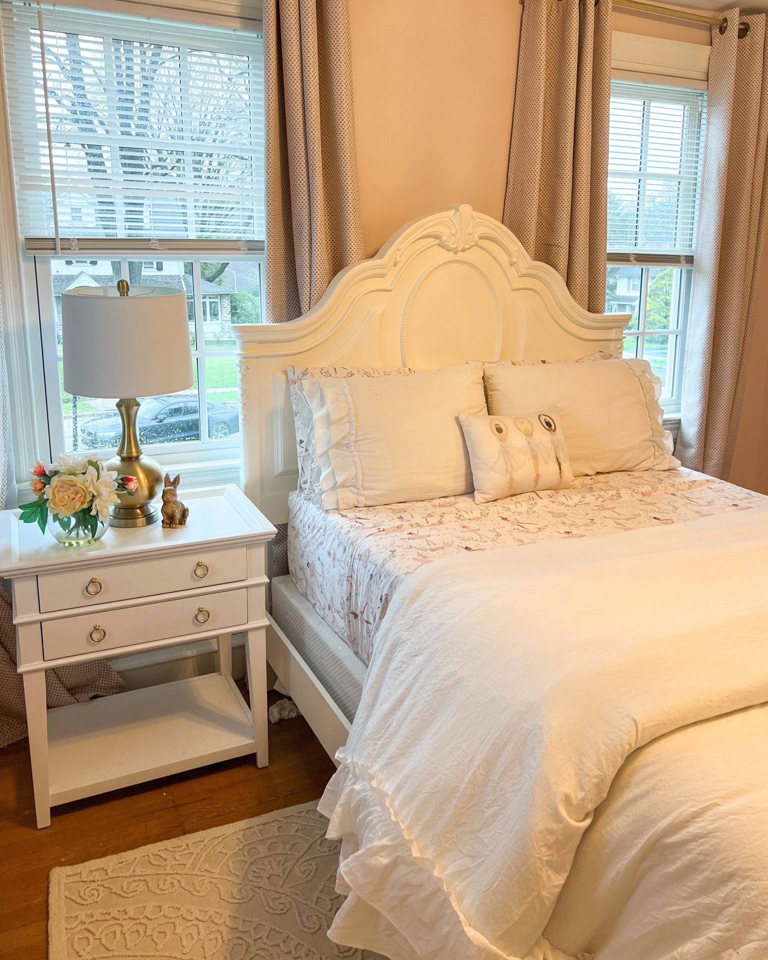 A bedroom fit for a princess 🩰

Ballerina bedding
Panel bed


#LTKhome #LTKkids #LTKxTarget