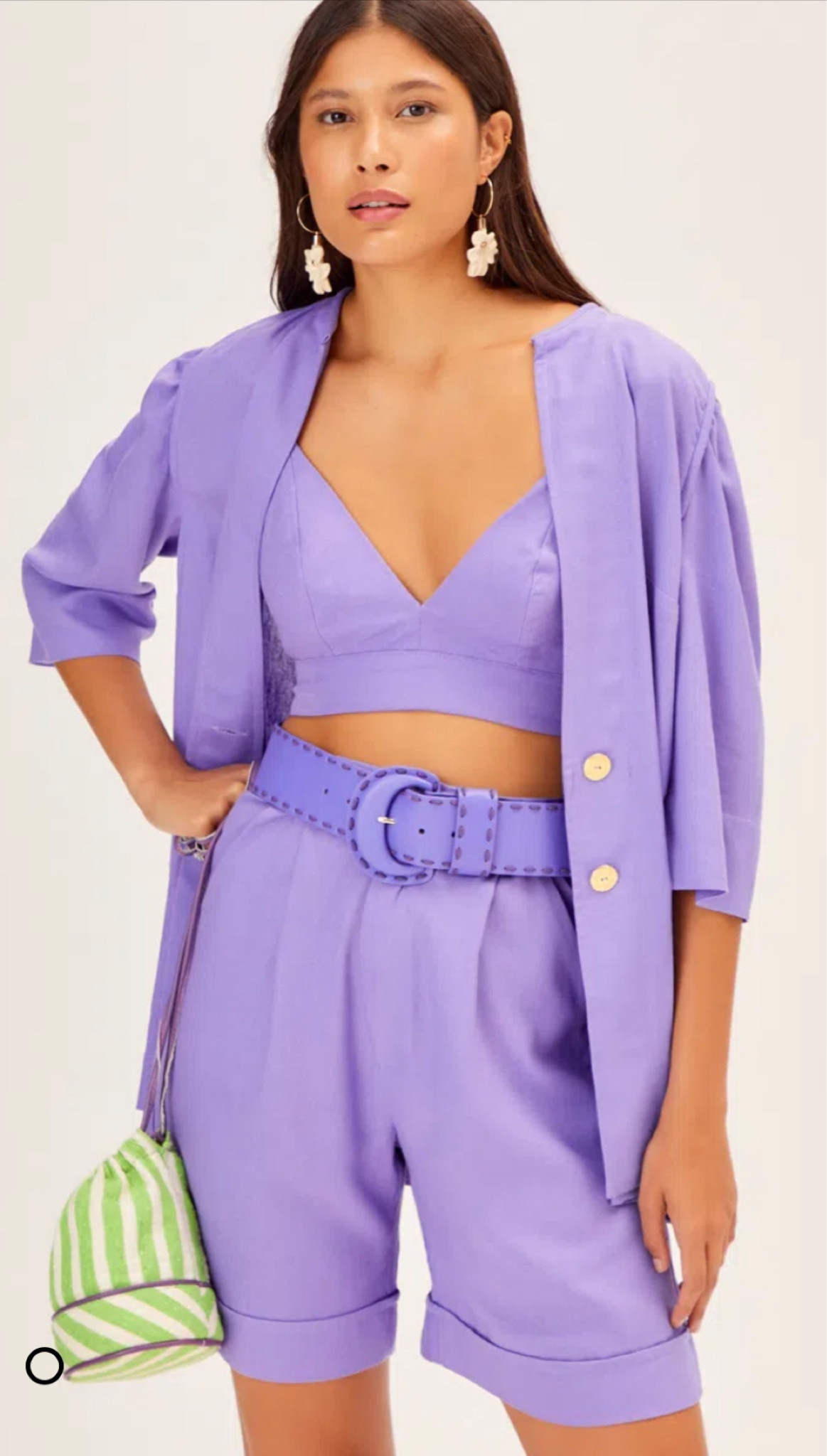 Bermuda Maria Filó..
Que tal arrasar em vários eventos com está bermuda ? Versátil que compõe vários looks. 🥰

#LTKbeauty #LTKbrasil #LTKstyletip