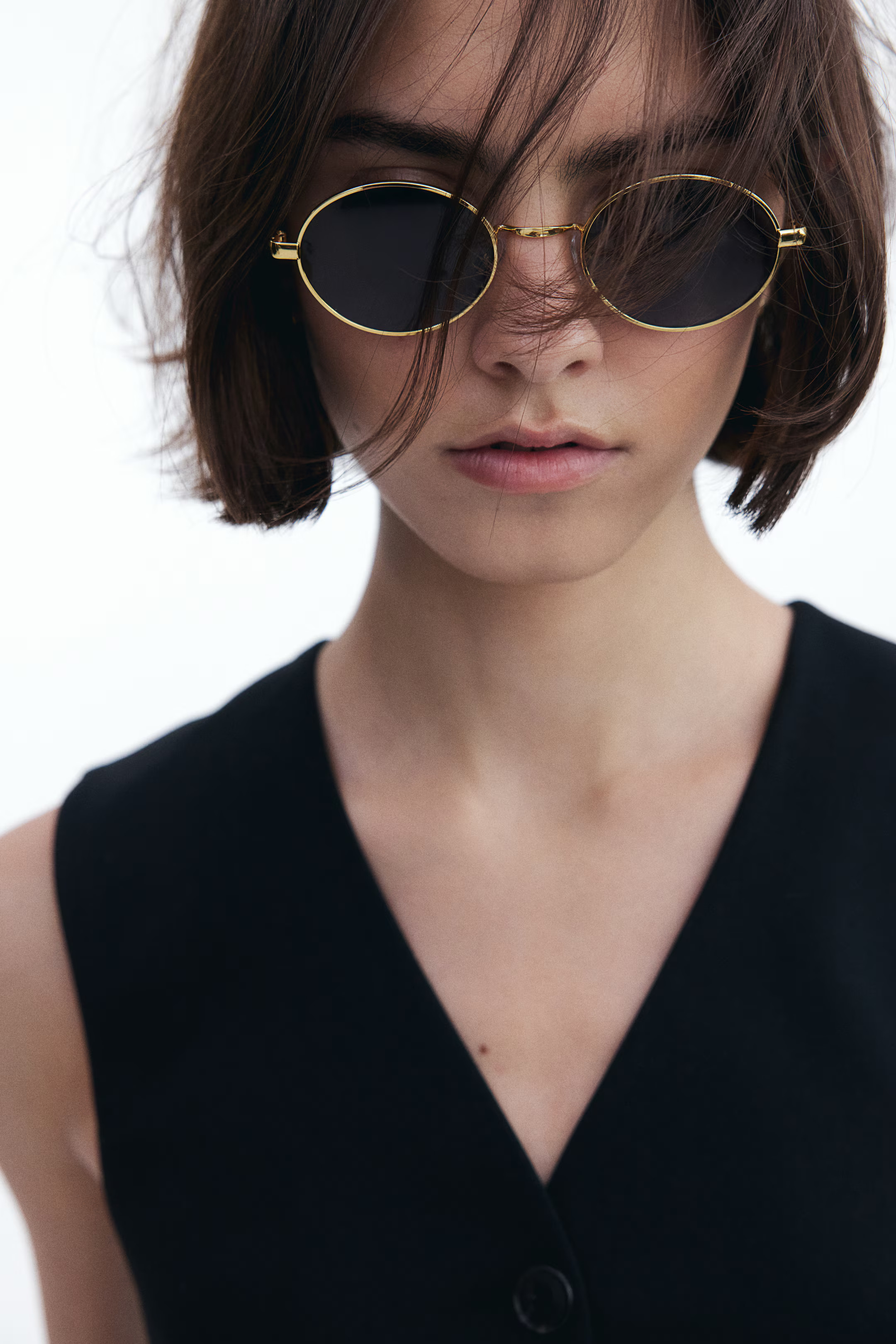 Oval sunglasses | H&M (UK, MY, IN, SG, PH, TW, HK)
