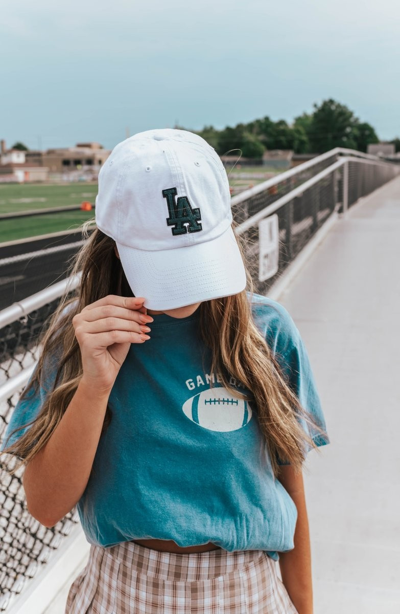 Los Angeles Dodgers White And Black Chainlink '47 Baseball Cap | Apricot Lane Boutique