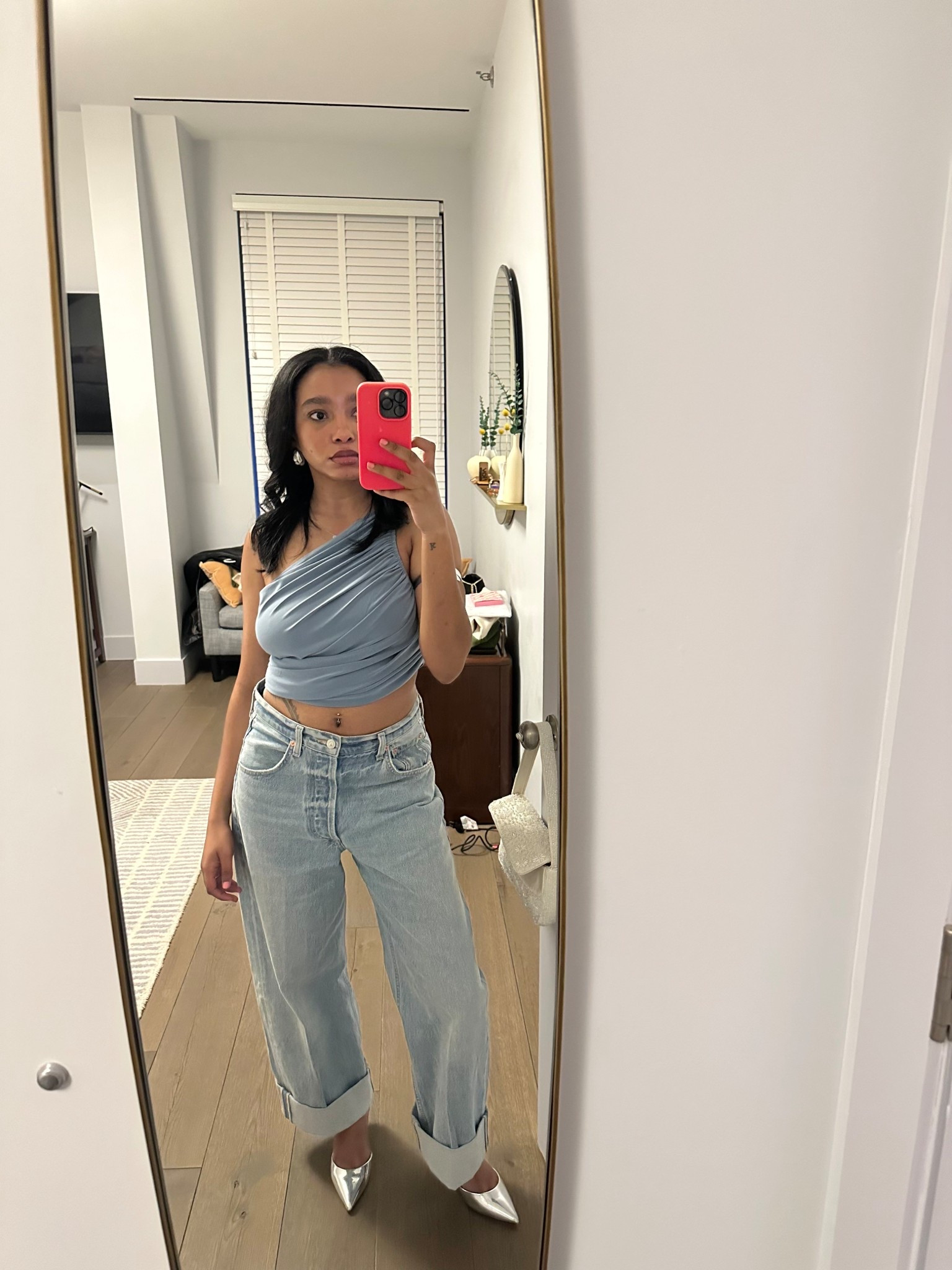 -size small in top
-size 26 in jeans (I sized up for baggy fit, but stay true to size or size down for a more fitted look)

#LTKFestival #LTKStyleTip #LTKSeasonal