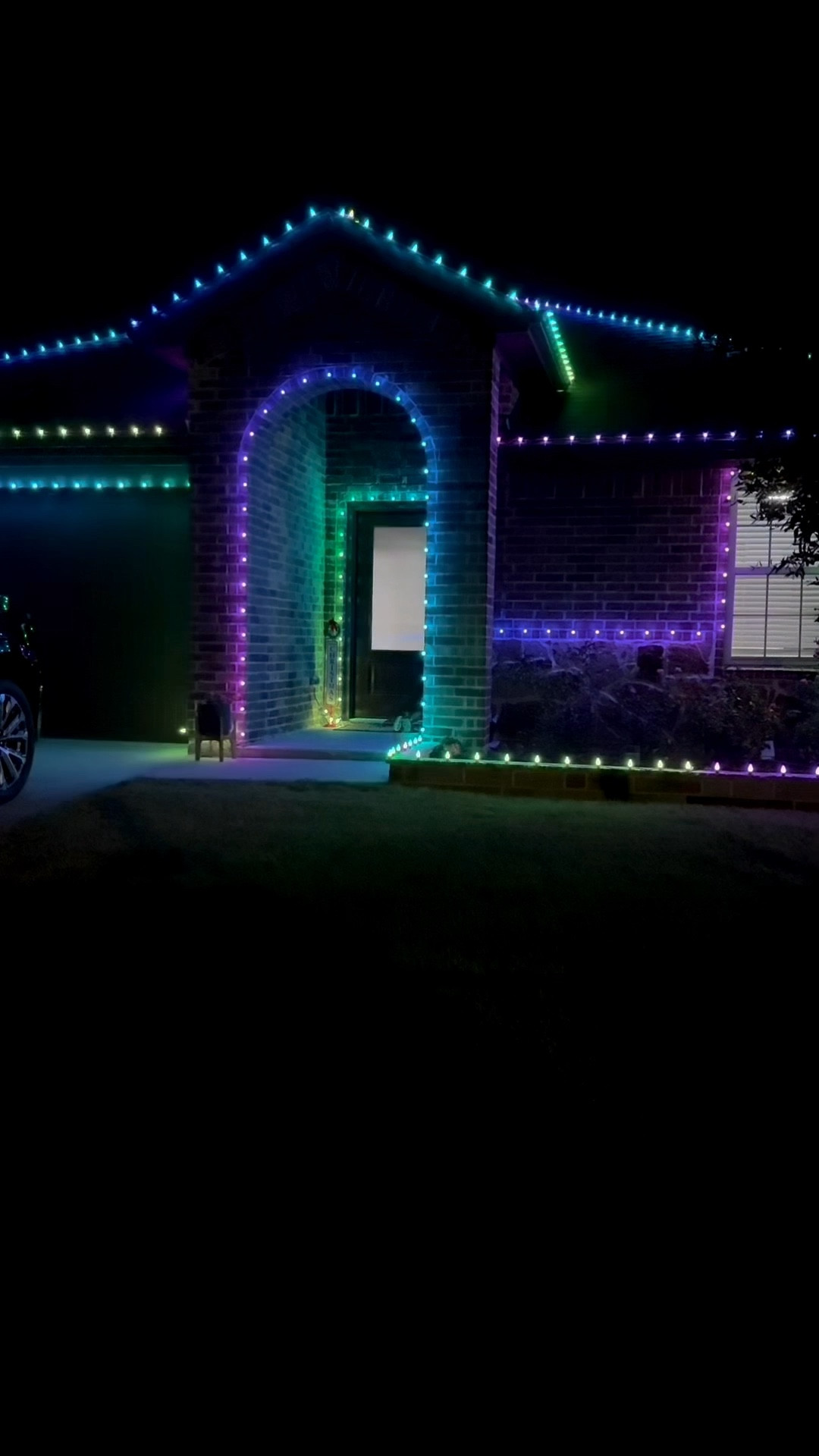 What we used to install our lights 🫶

#LTKHoliday #LTKHome #LTKSeasonal