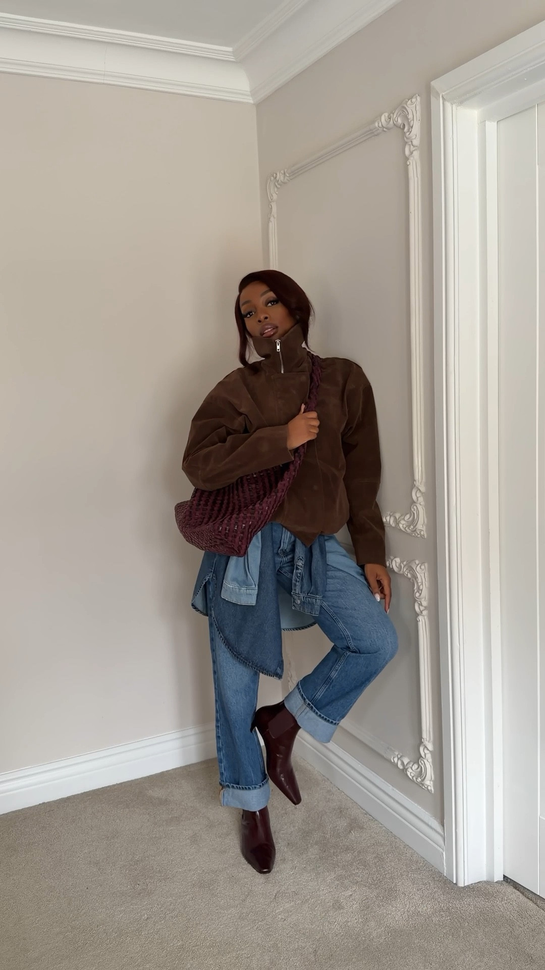 What a stunning duo! The oversized bag and boots of my dreams 🥀🍒🍷
Ad 
#DuneLondon #StartWithTheShoes 
Boots, autumn, burgundy, ankle boots, low heeled boots,  leather boots 

#LTKautumn #LTKstyletip #LTKbag